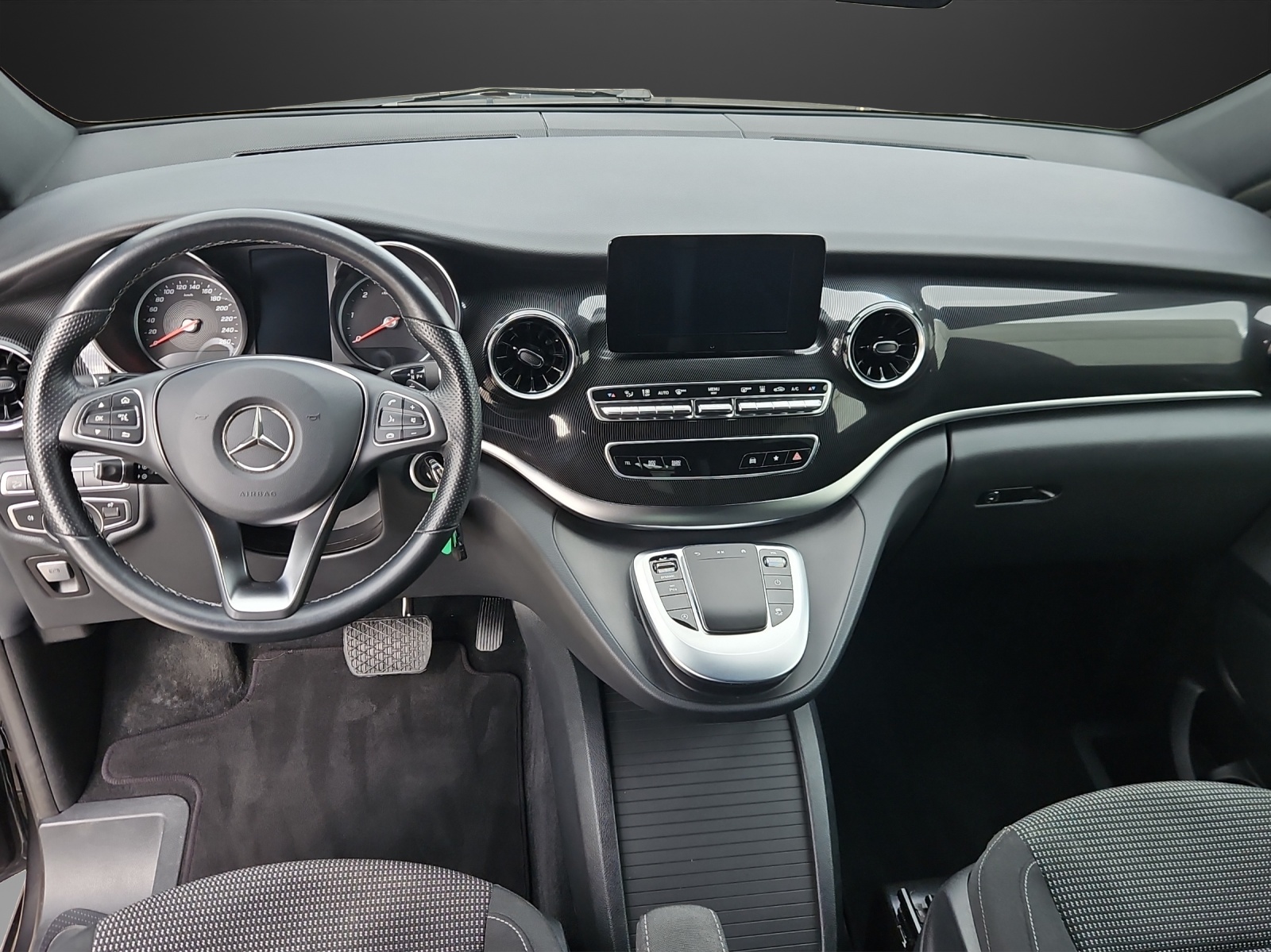 MERCEDES-BENZ V 220 d Trend kompakt 4Matic 9G-Tronic - 10