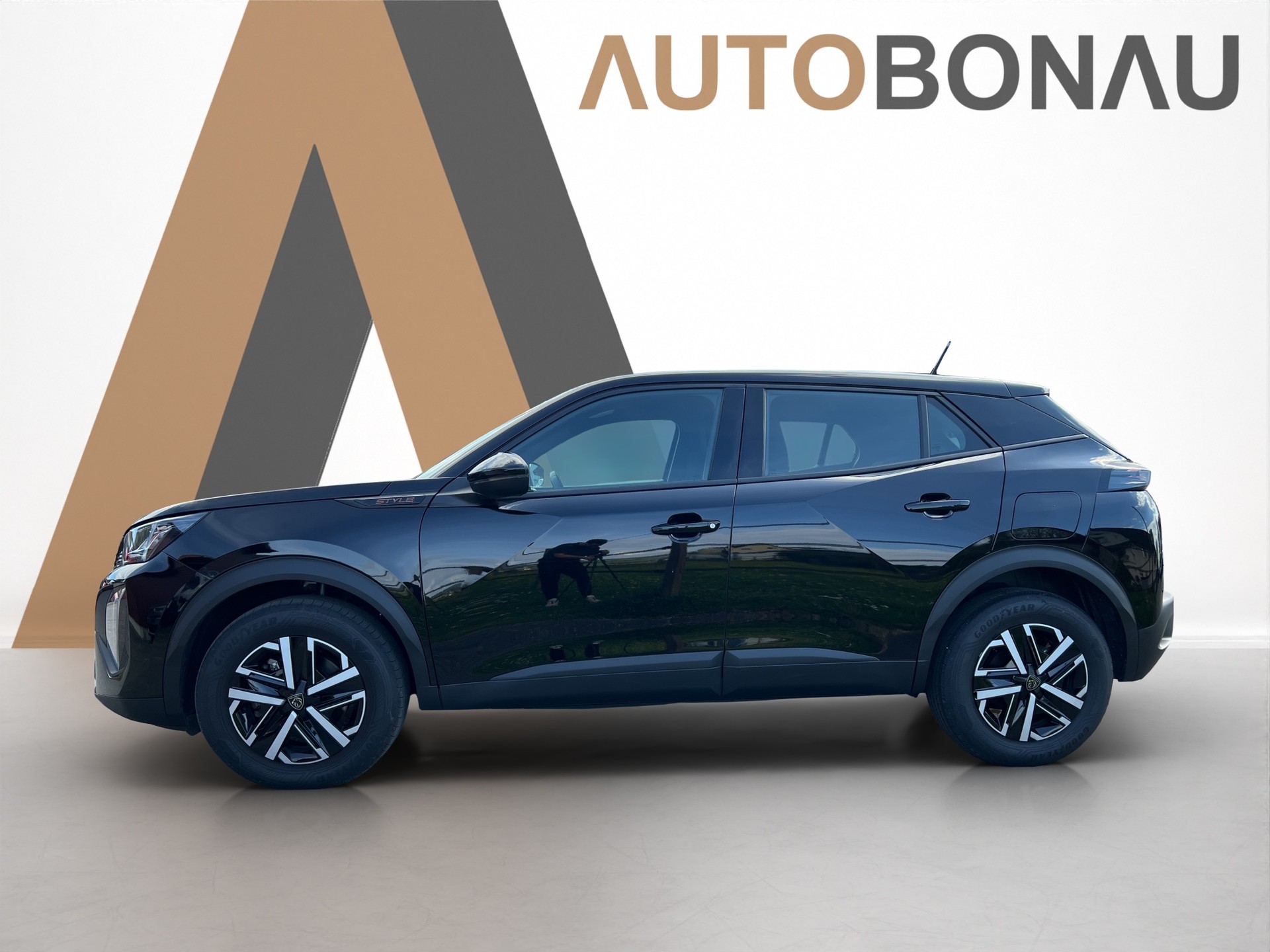 PEUGEOT 2008 1.2 Hybrid 145 Style - 2