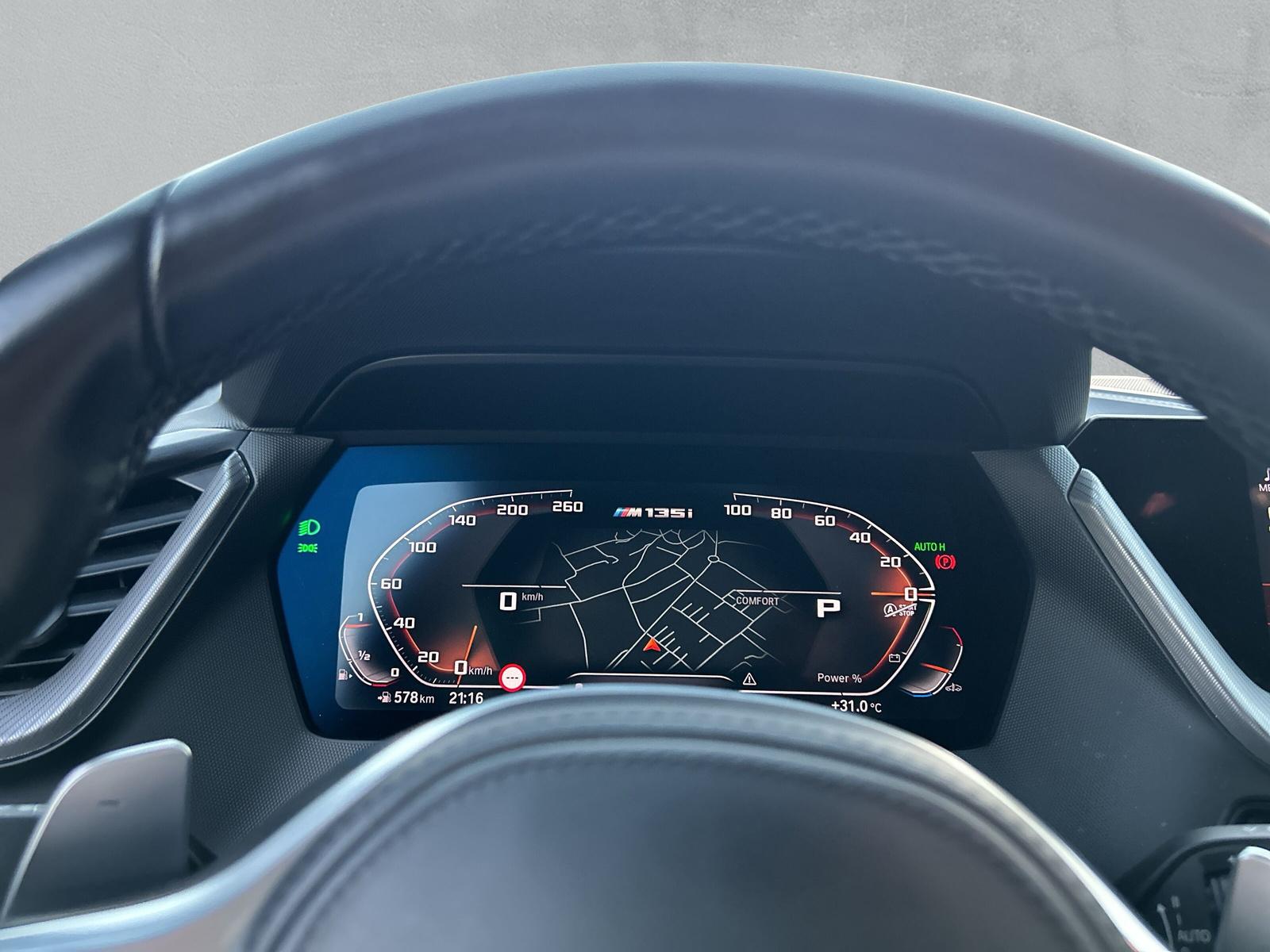 BMW M135i xDrive (CH) - 24