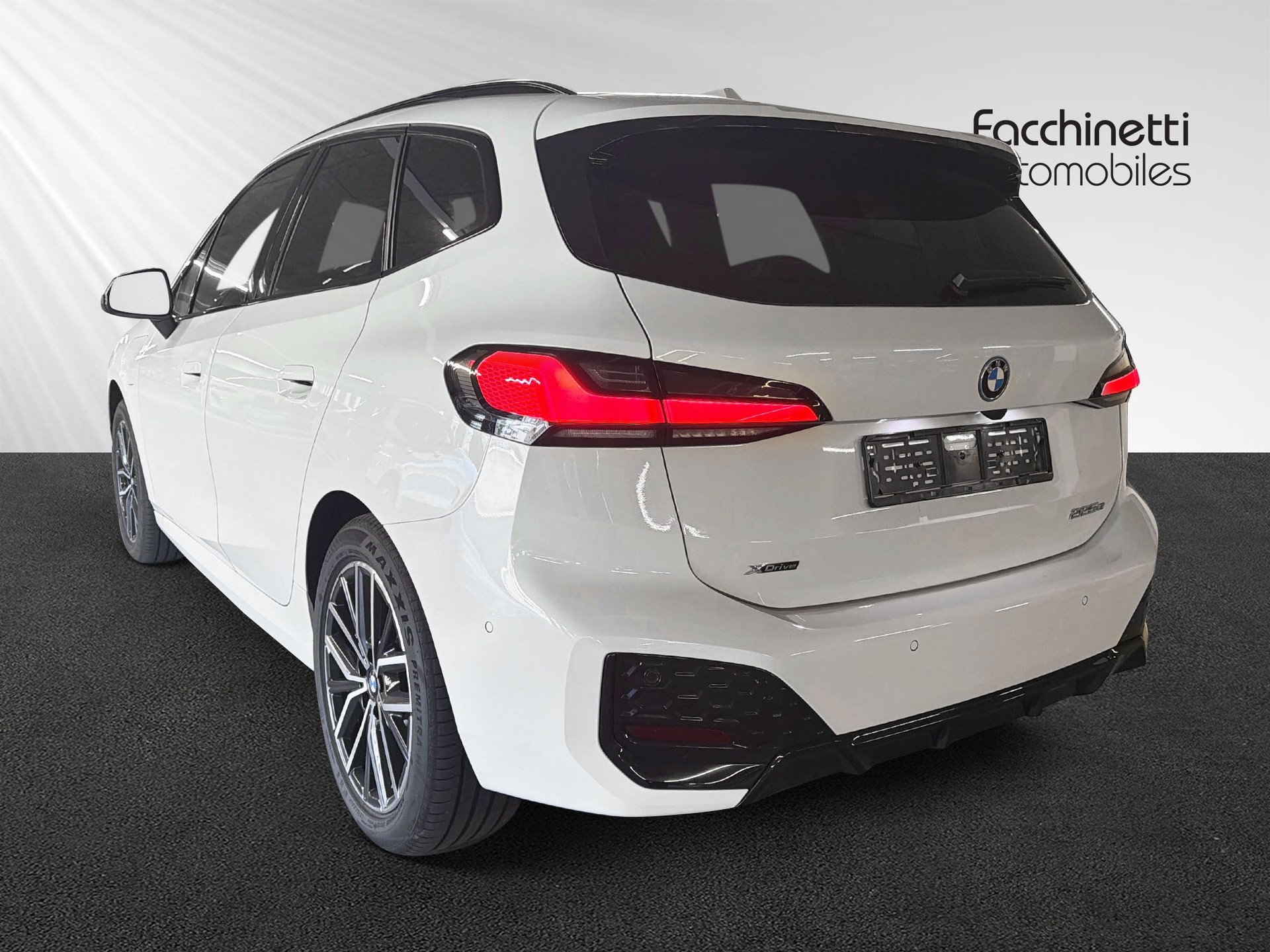BMW 225e xDrive Active Tourer M Sport - 3