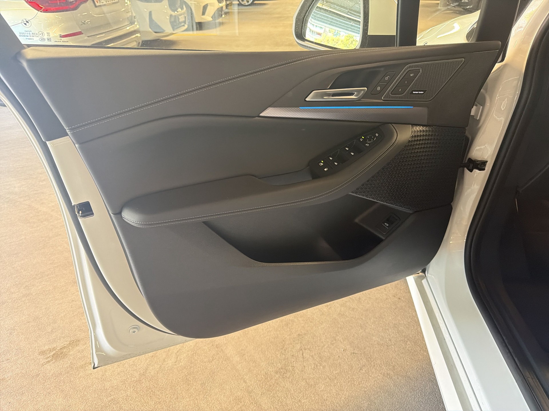 BMW 225e xDrive Active Tourer M Sport - 17