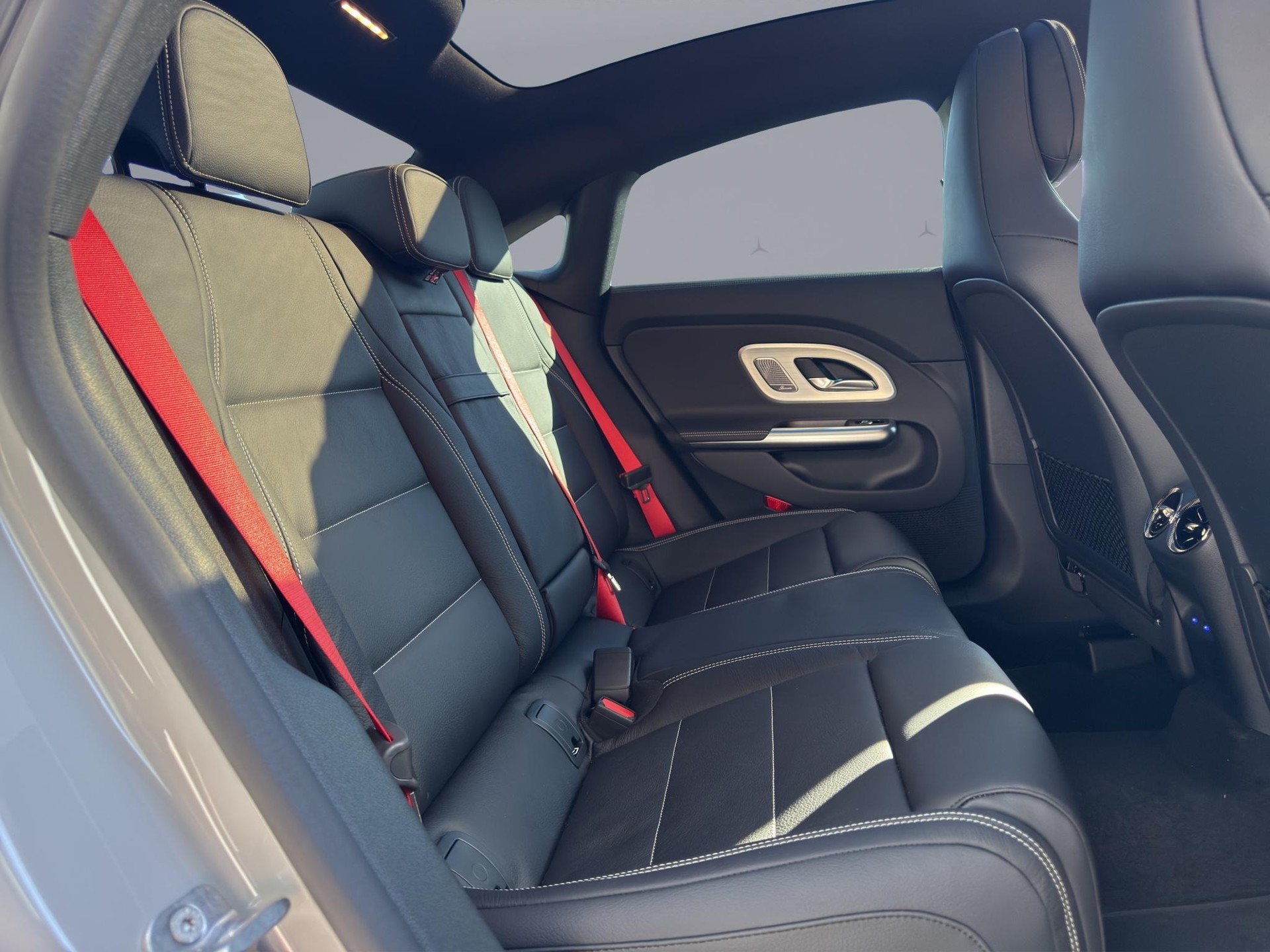 MERCEDES-BENZ CLA 220 AMG Line 4matic - 16