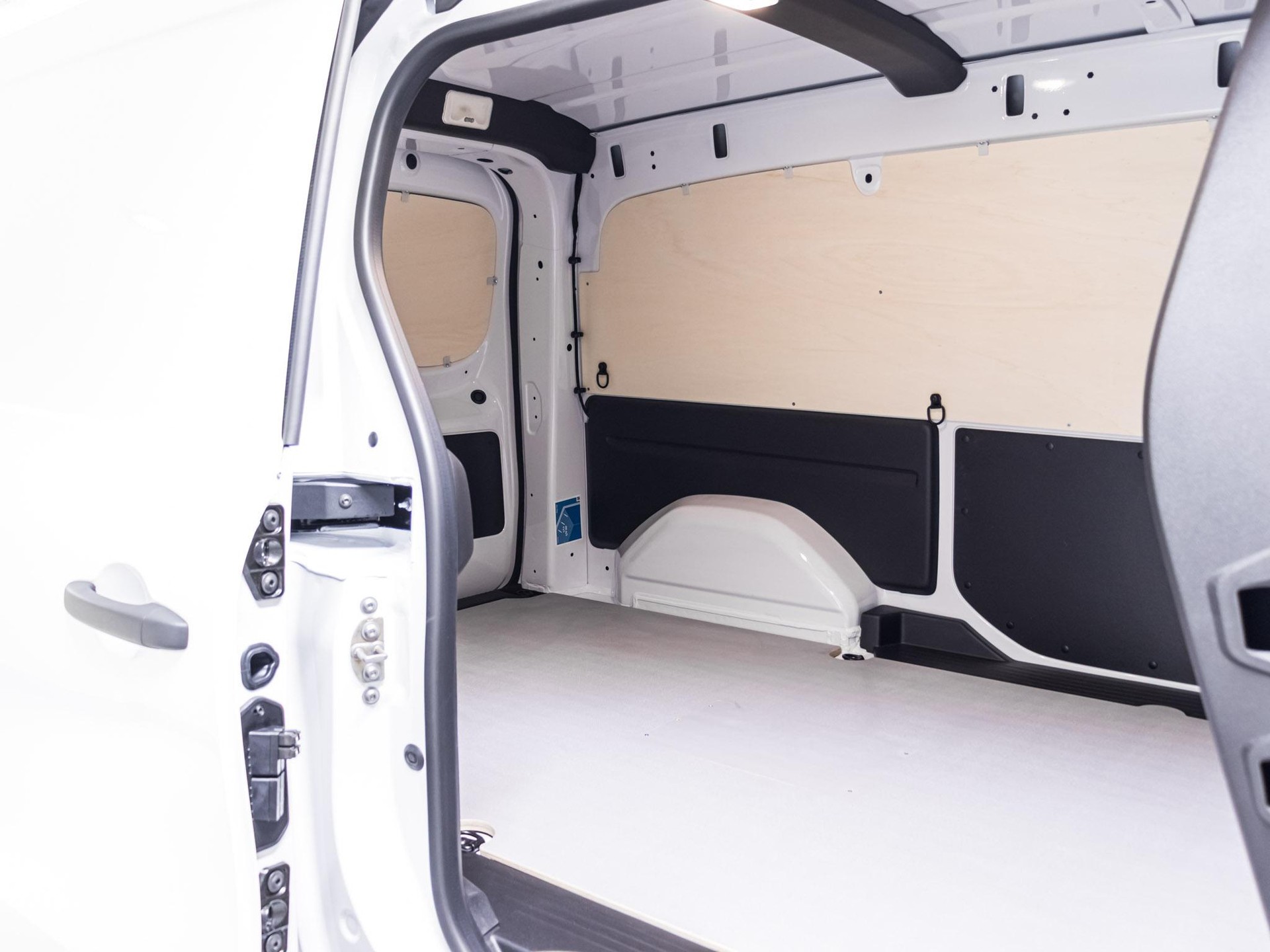 MERCEDES-BENZ eCitan Kasten BASE Lang - 12