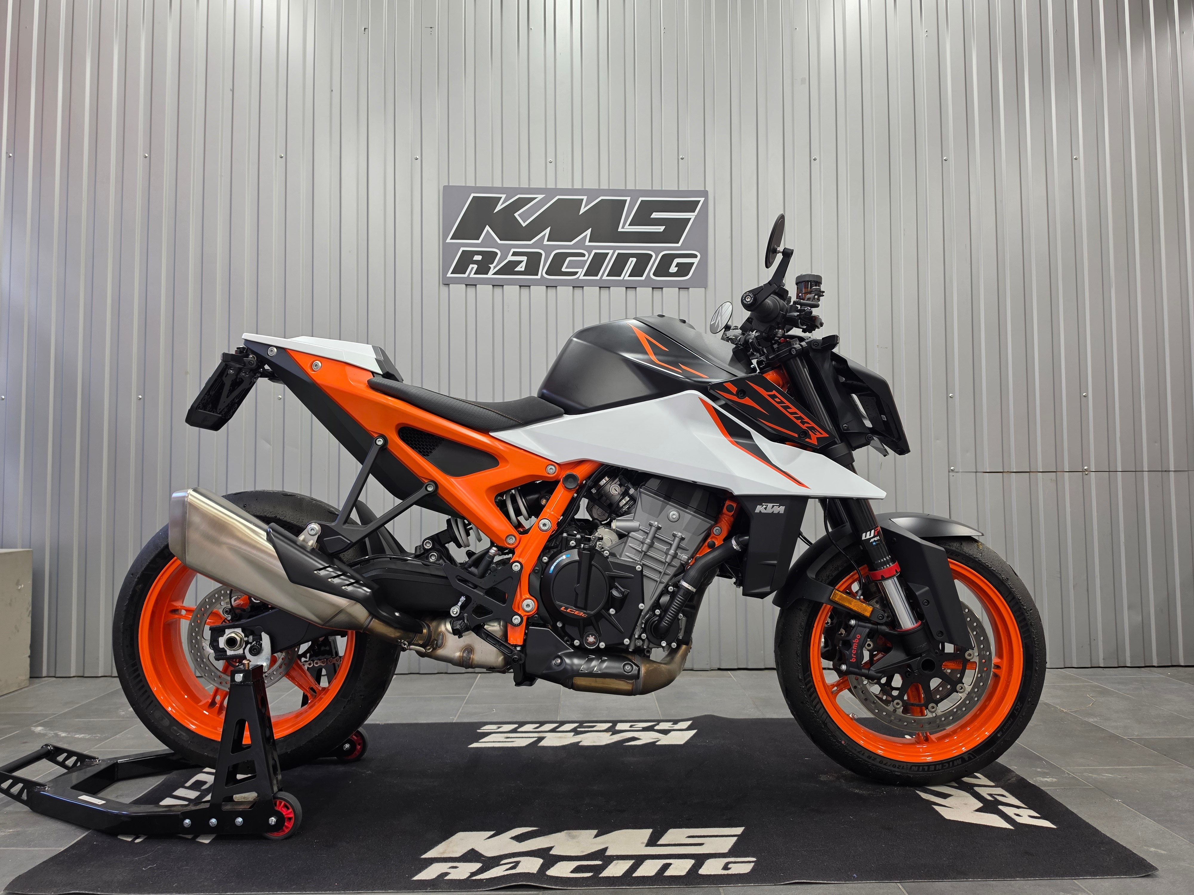 KTM 990 Duke