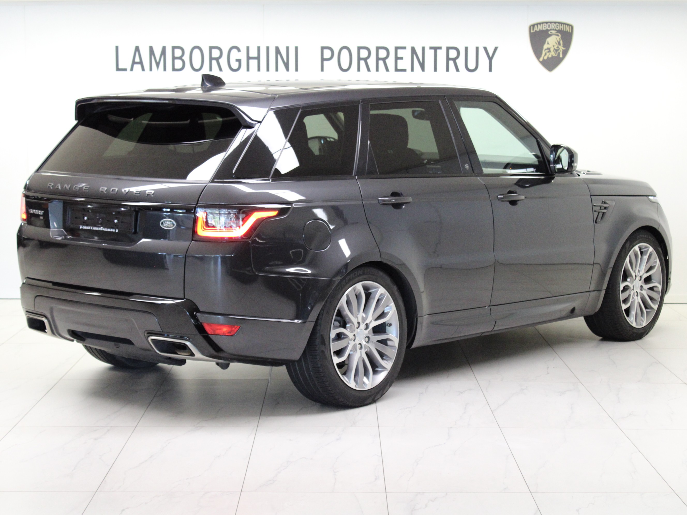Range Rover Sport 3.0 SDV6 HSE Automatic thumbnail n°2