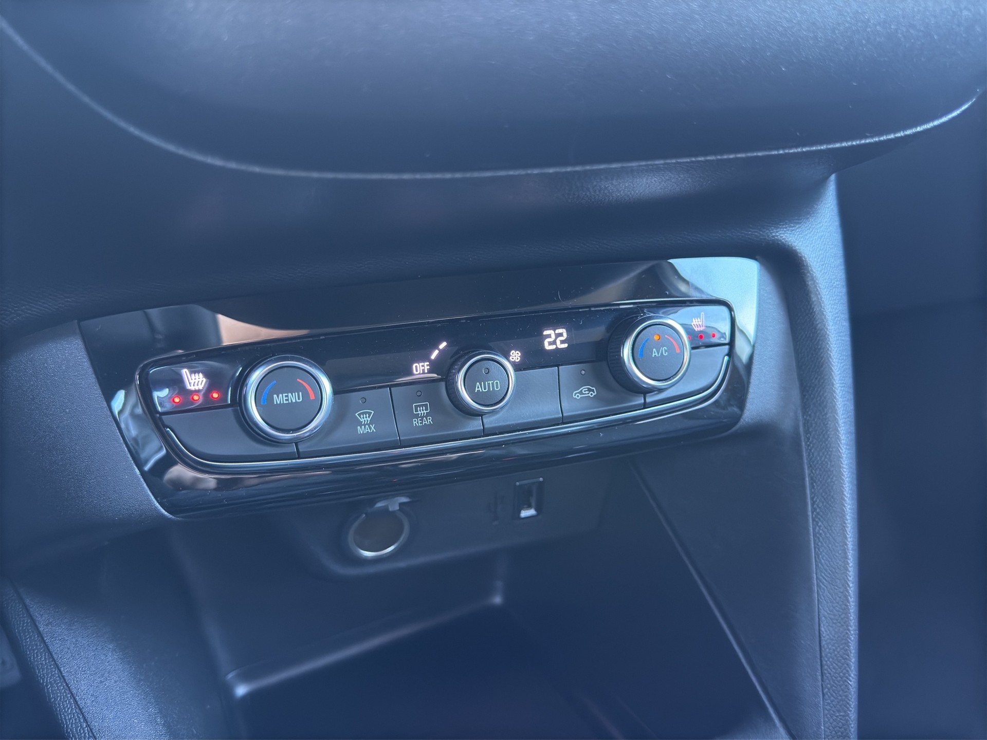 OPEL Corsa e-Elegance 50Kwh - 26