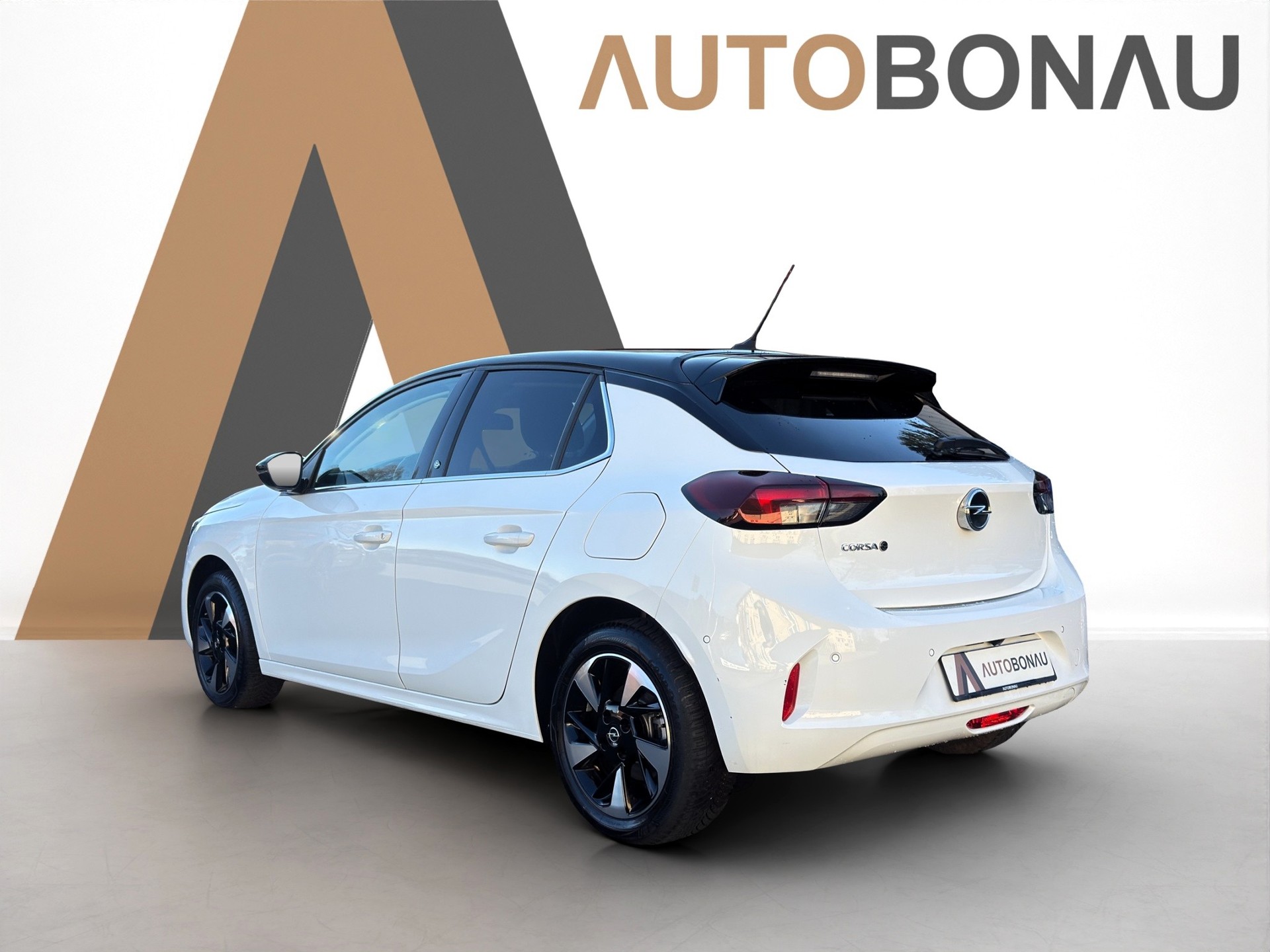 OPEL Corsa e-Elegance 50Kwh - 3