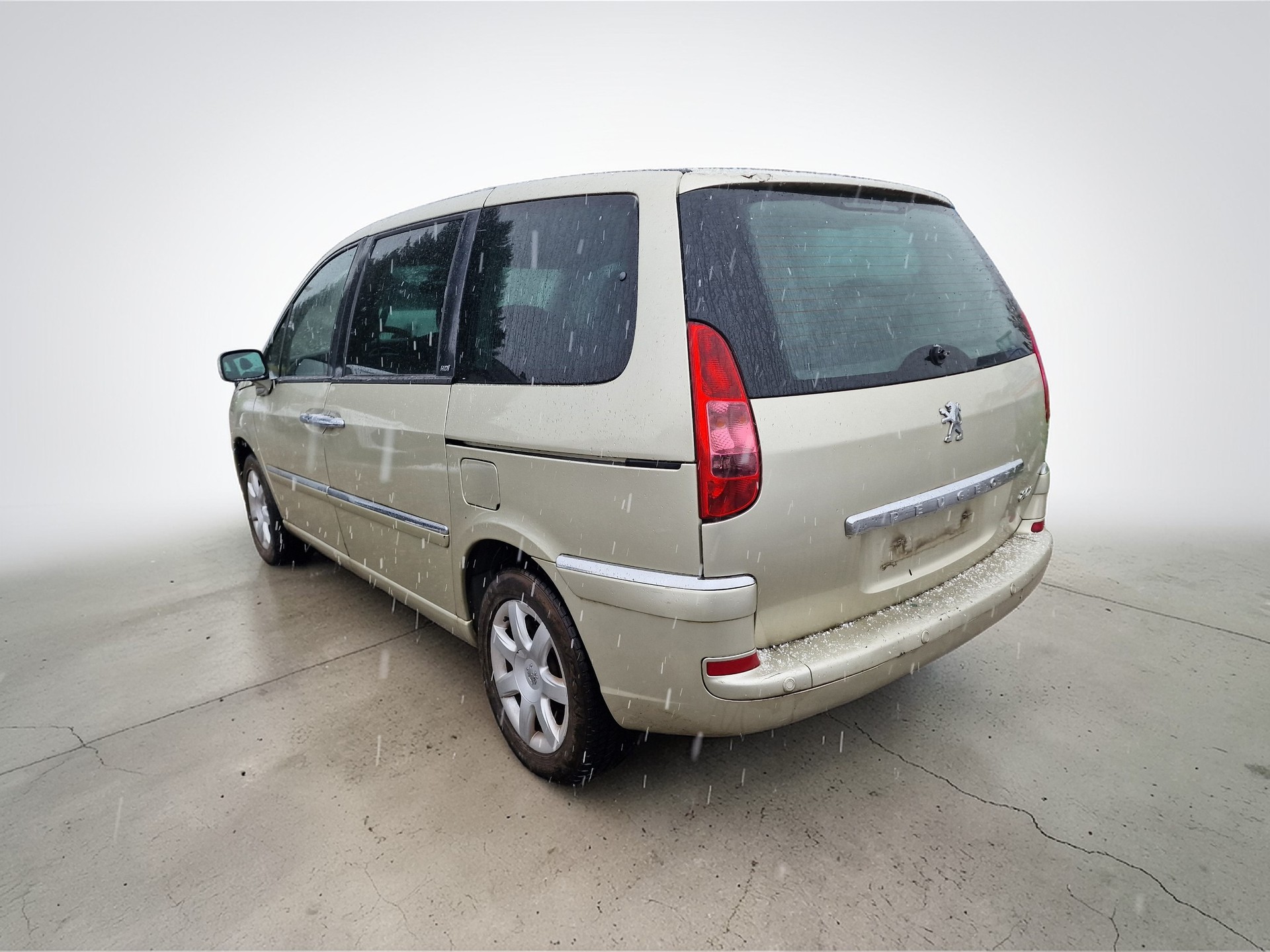 PEUGEOT 807 2.2 16V HDi Family+ - 3