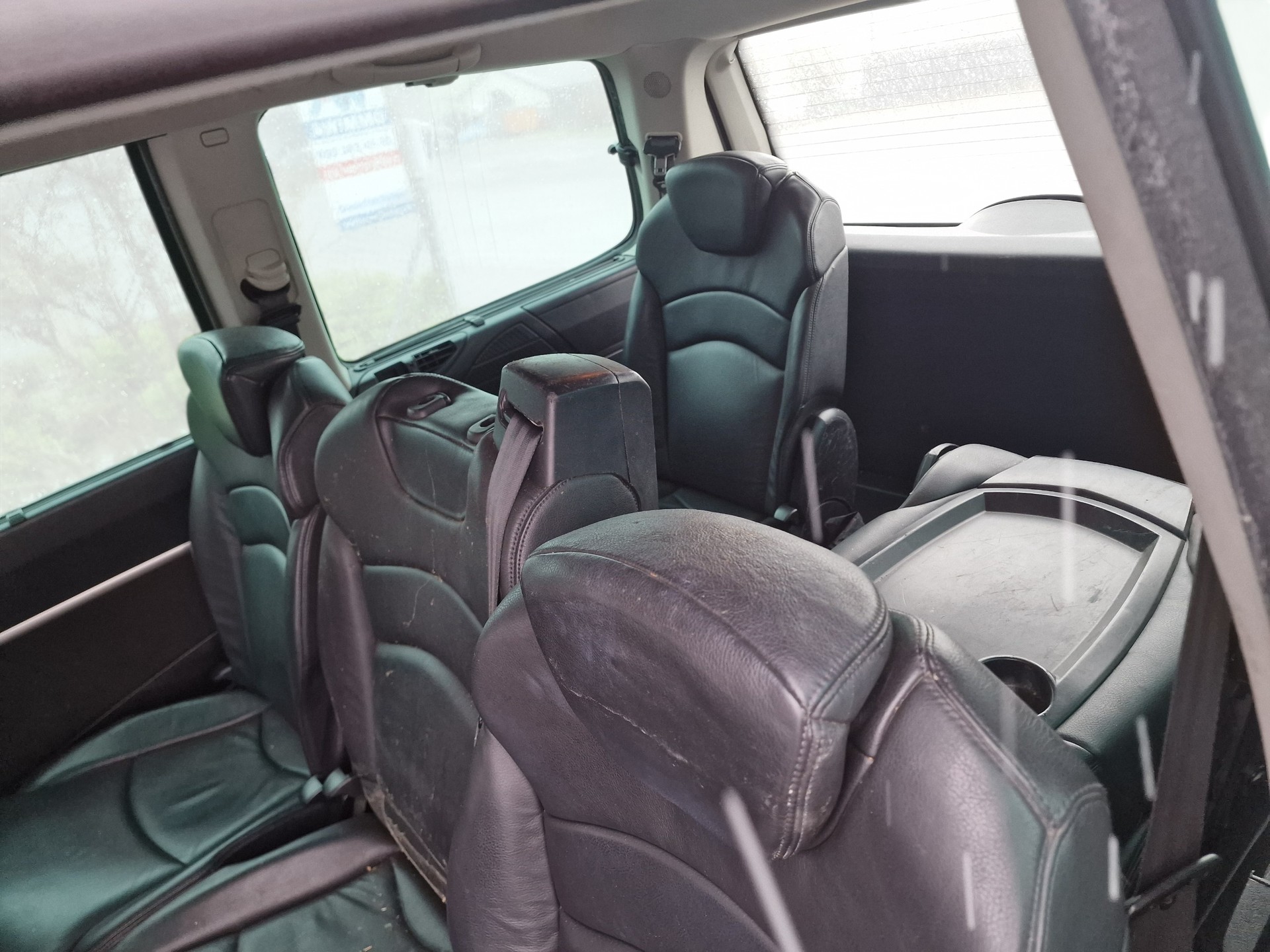 PEUGEOT 807 2.2 16V HDi Family+ - 7