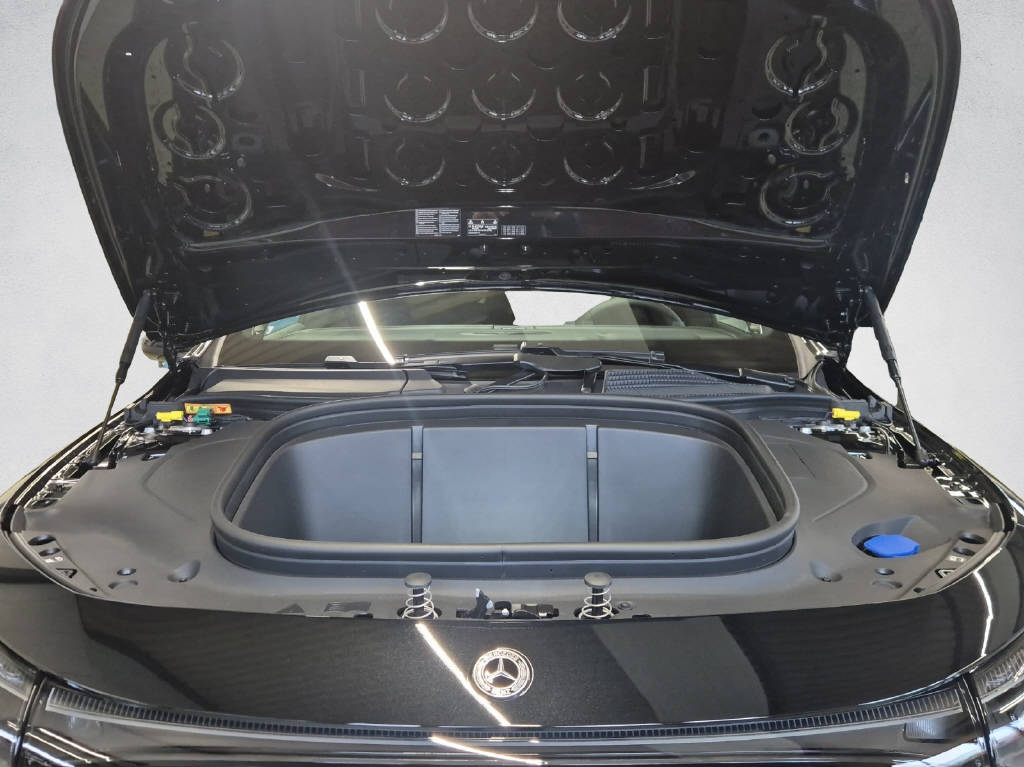 MERCEDES-BENZ CLA 350 4Matic EQ Shooting Brake - 8