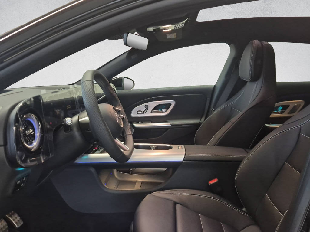 MERCEDES-BENZ CLA 350 4Matic EQ Shooting Brake - 9