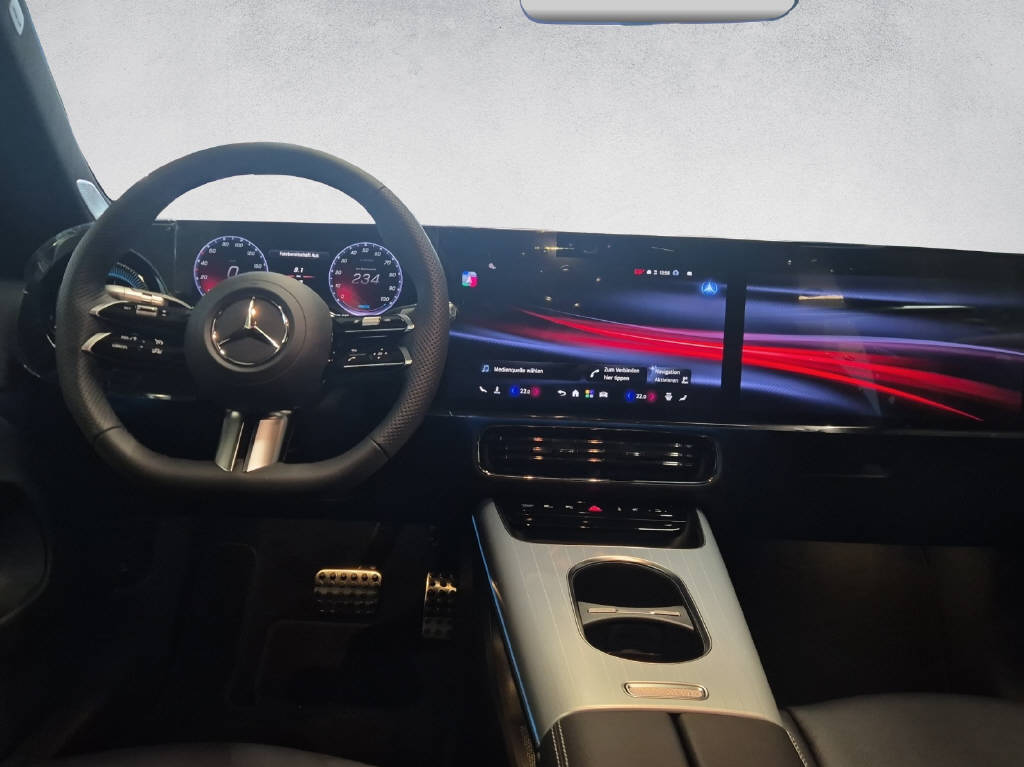 MERCEDES-BENZ CLA 350 4Matic EQ Shooting Brake - 12