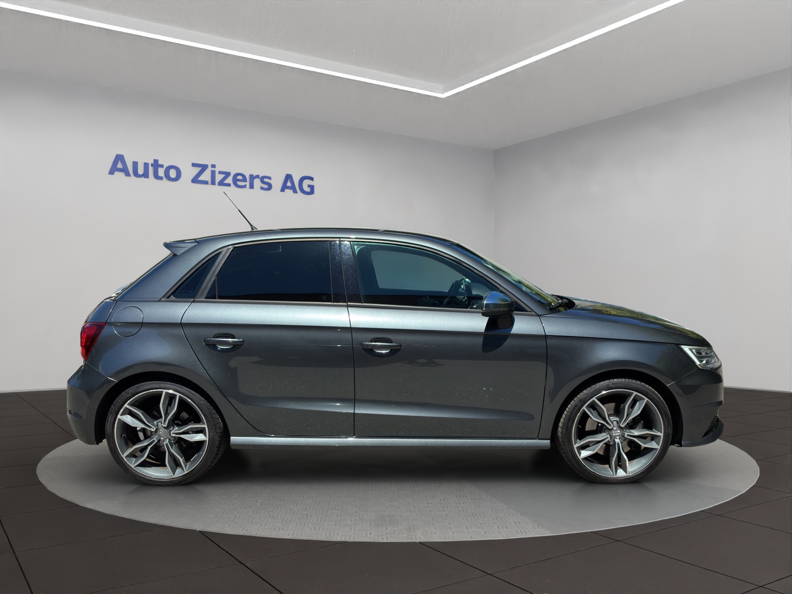 AUDI S1 Sportback 2.0 TFSI quattro - 7