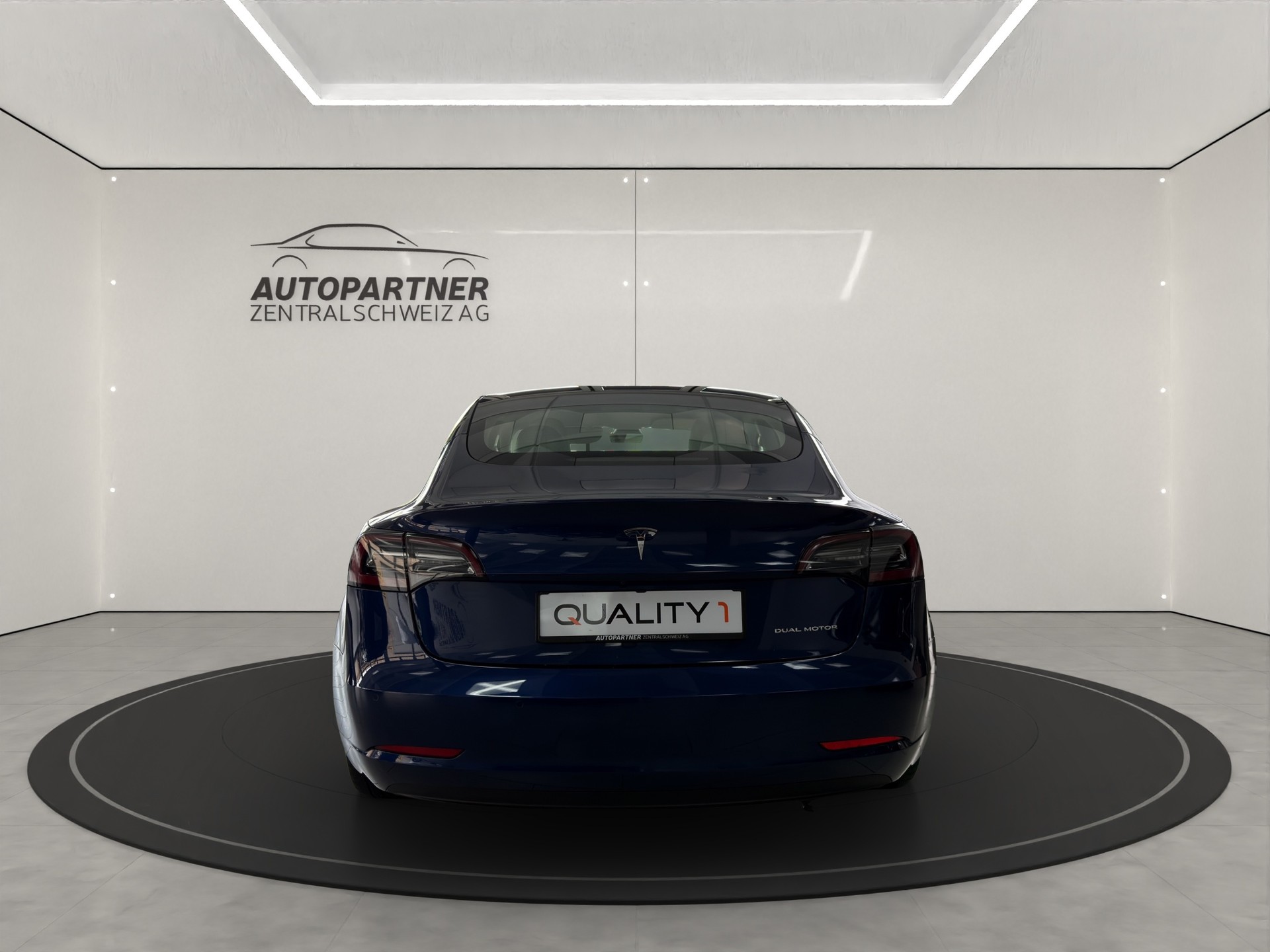 TESLA Model 3 Long Range Dual Motor AWD - 5
