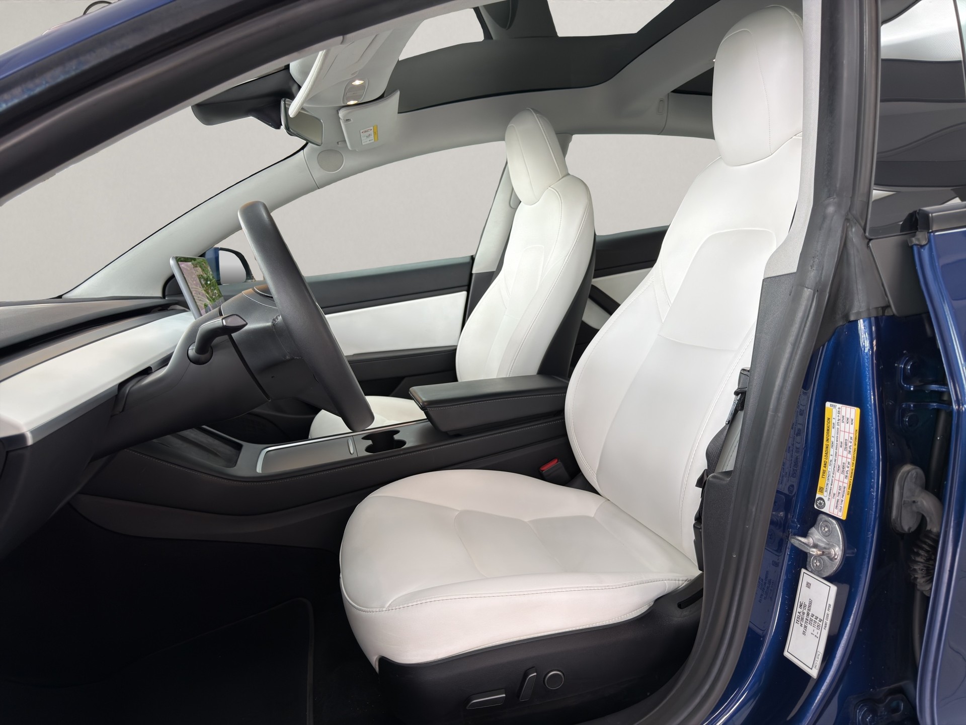 TESLA Model 3 Long Range Dual Motor AWD - 6