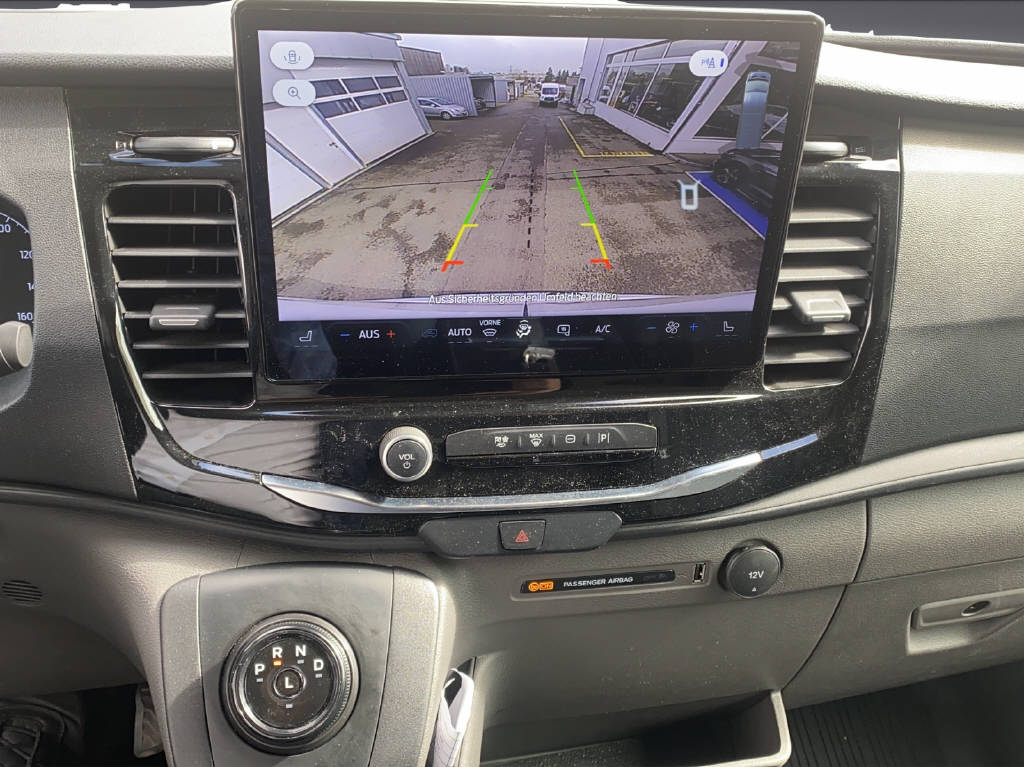 FORD E-Transit Van 350 L2H2 68kWh Trend - 14