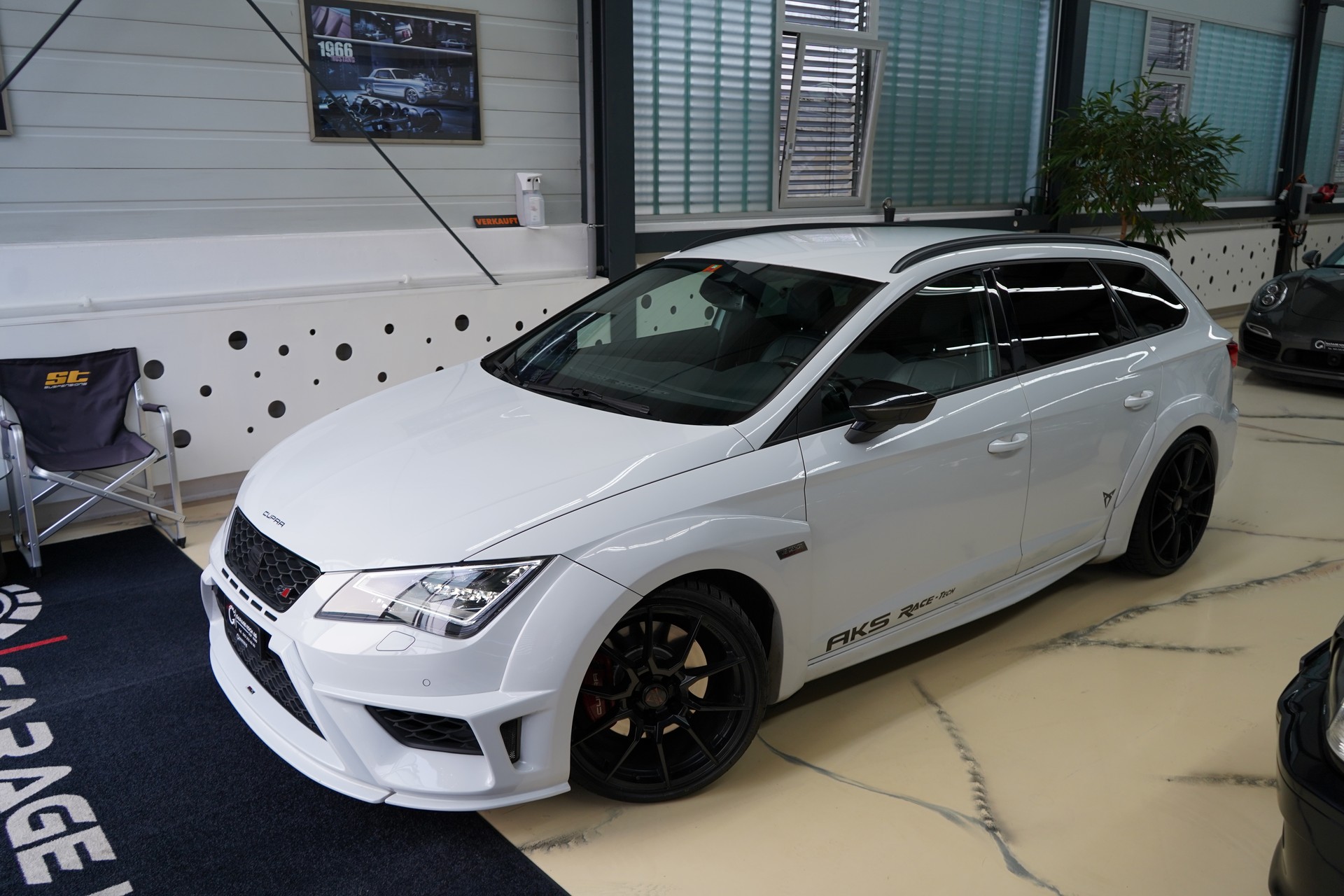 SEAT Leon ST 2.0 TSI Cupra 280 DSG / JE Design- Wide Body* Grail Auspuff* - 3