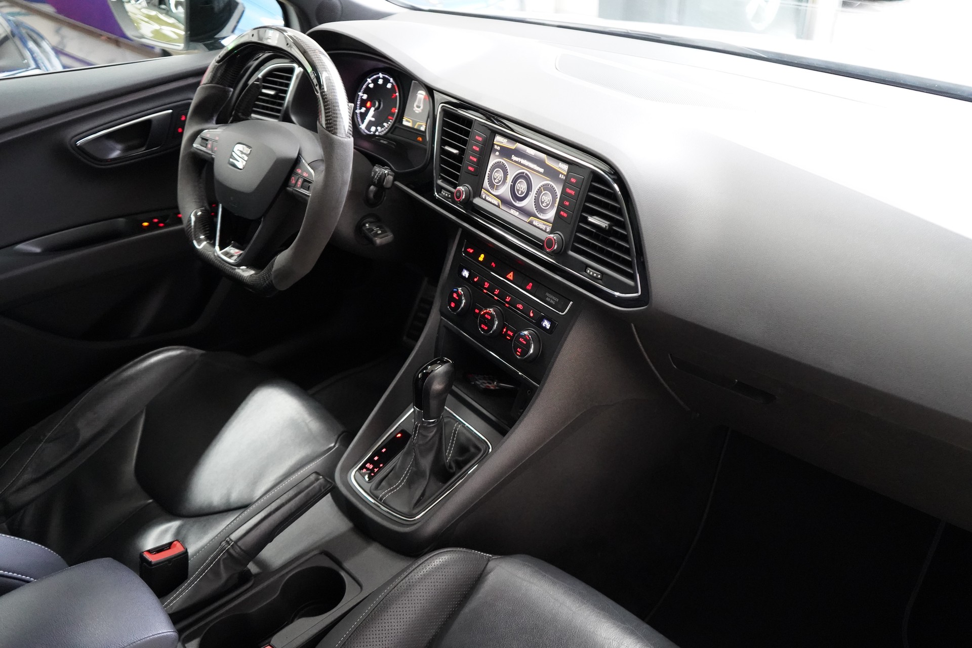 SEAT Leon ST 2.0 TSI Cupra 280 DSG / JE Design- Wide Body* Grail Auspuff* - 30