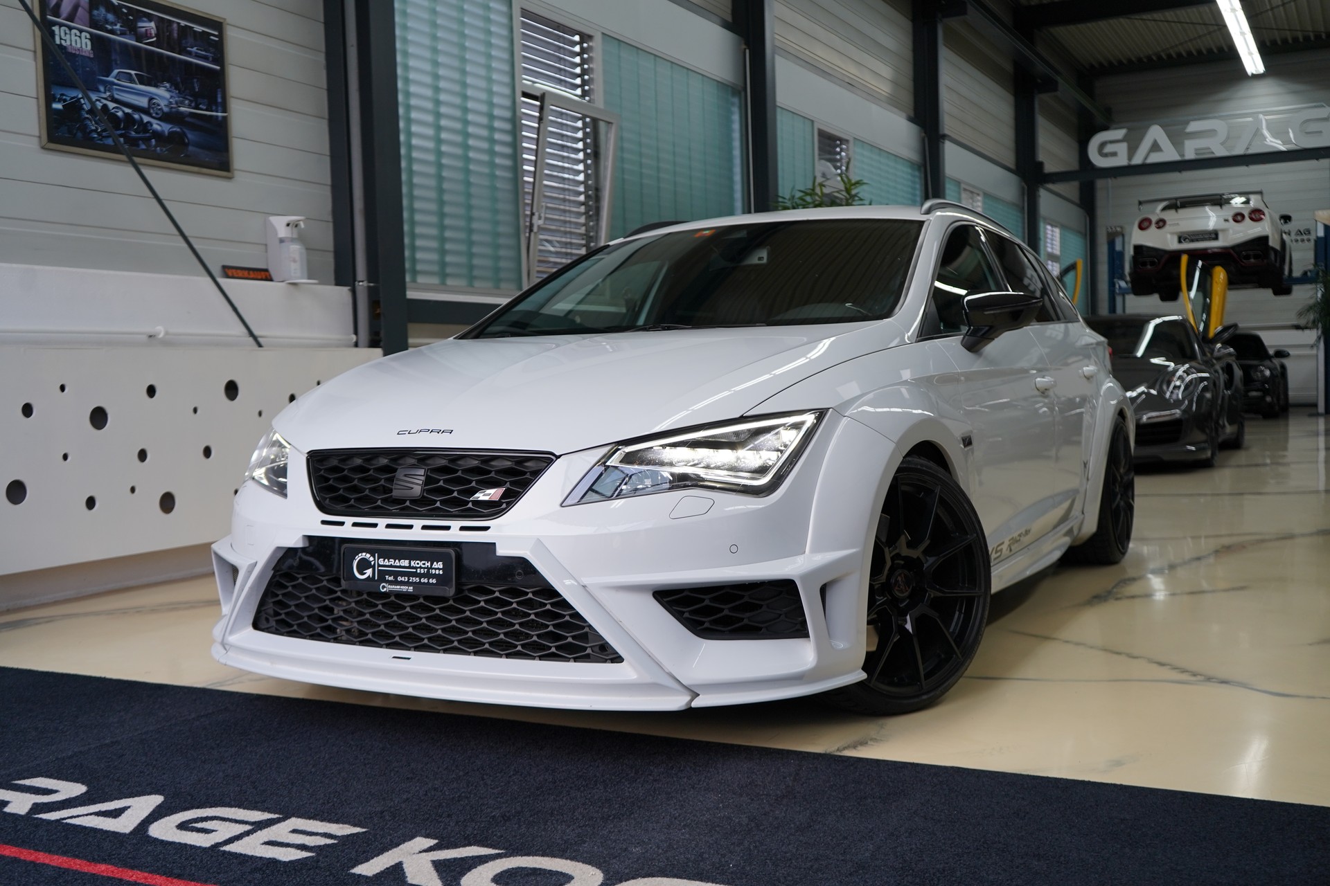 SEAT Leon ST 2.0 TSI Cupra 280 DSG / JE Design- Wide Body* Grail Auspuff*
