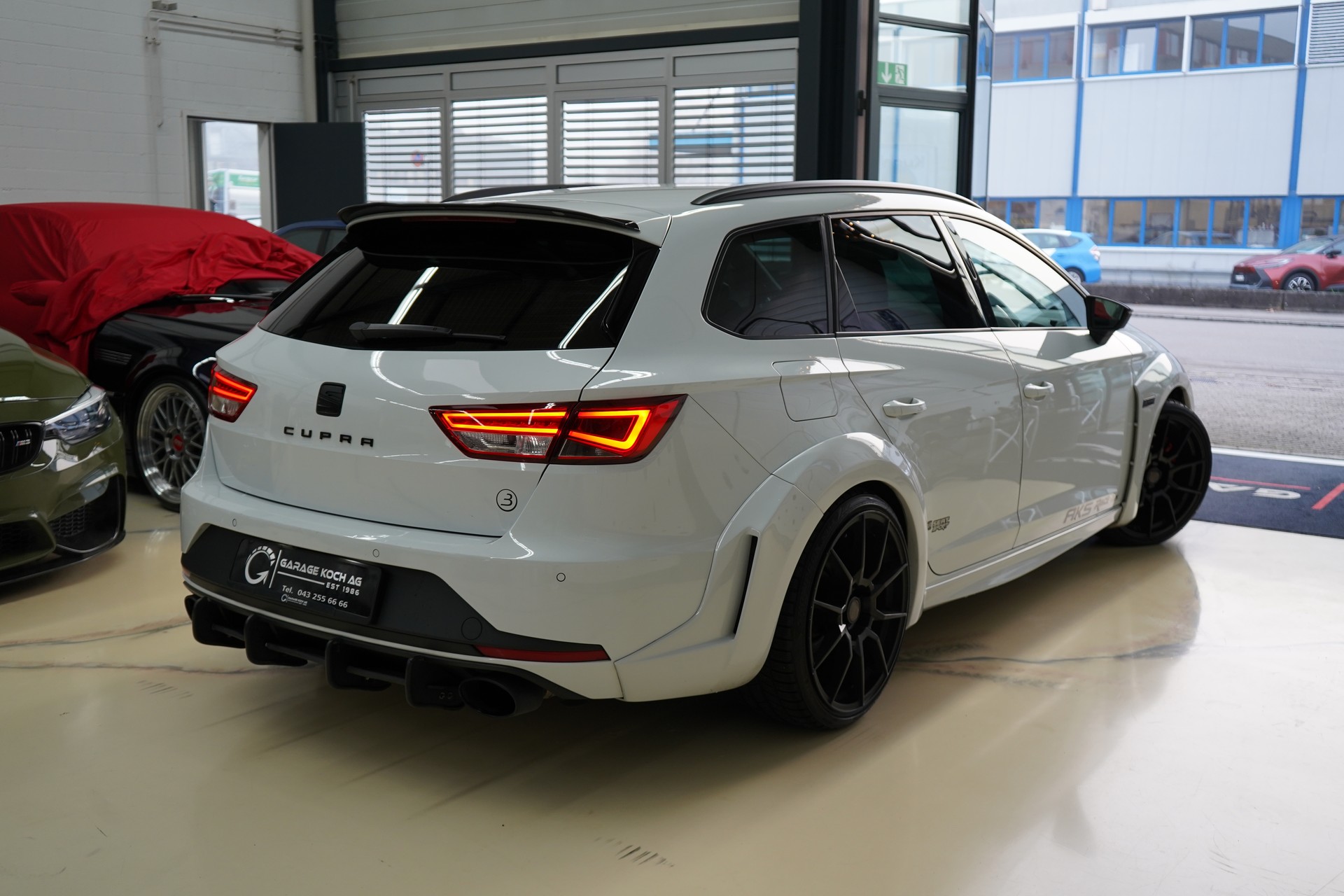 SEAT Leon ST 2.0 TSI Cupra 280 DSG / JE Design- Wide Body* Grail Auspuff* - 11