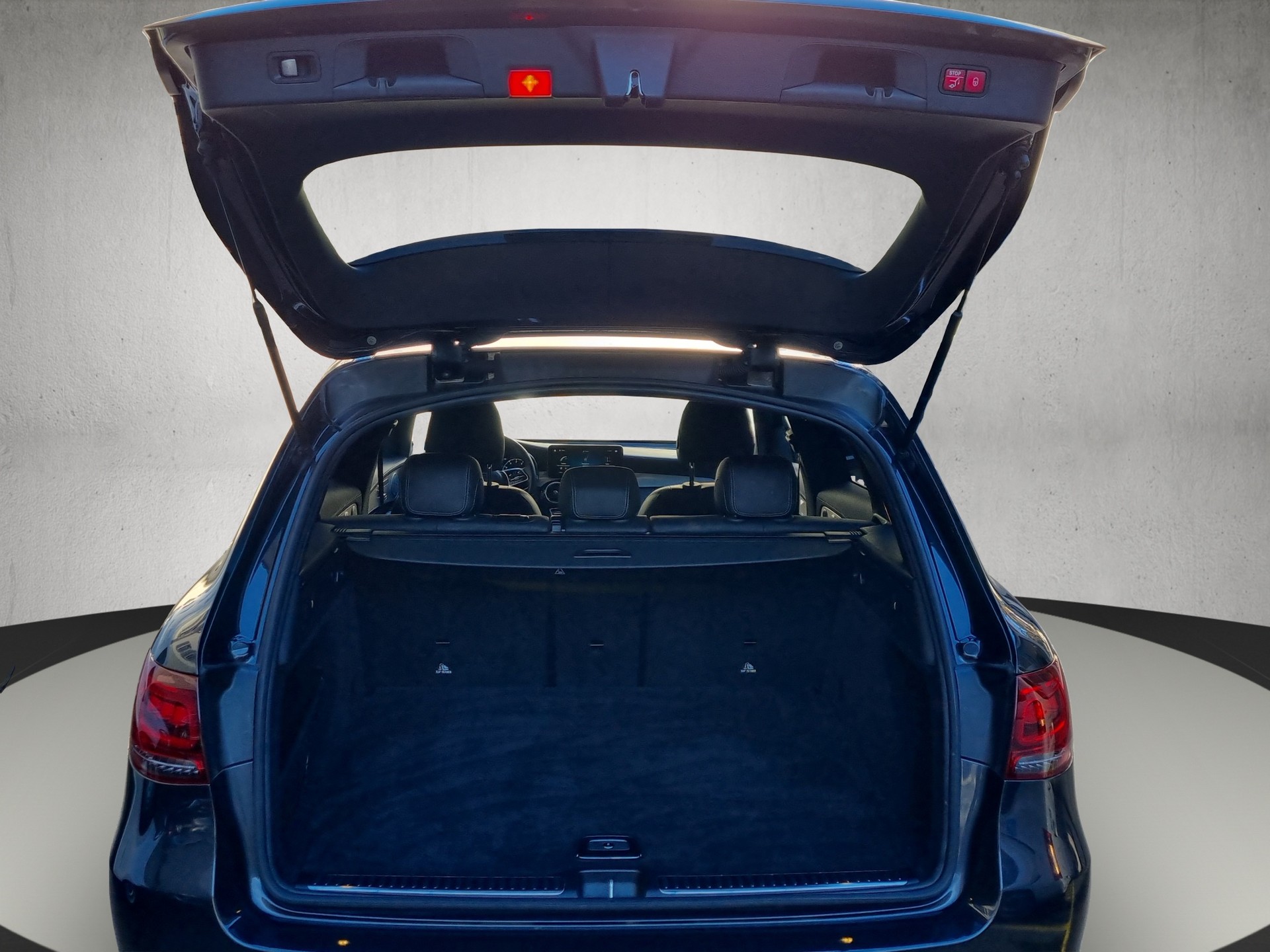 MERCEDES-BENZ GLC 300 AMG Line 4m - 14