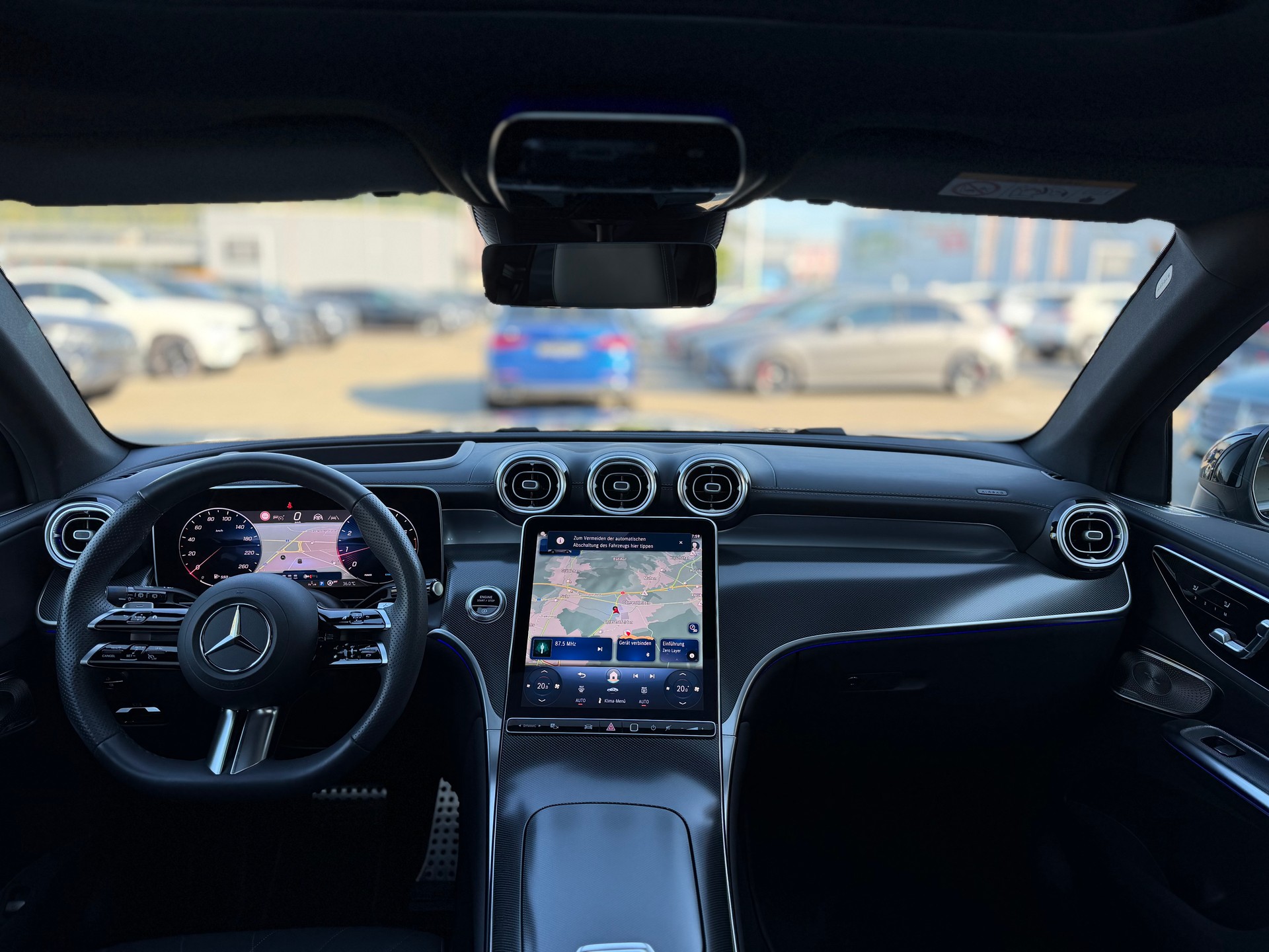 MERCEDES-BENZ GLC 300 AMG Line 4Matic 9G-Tronic - 5