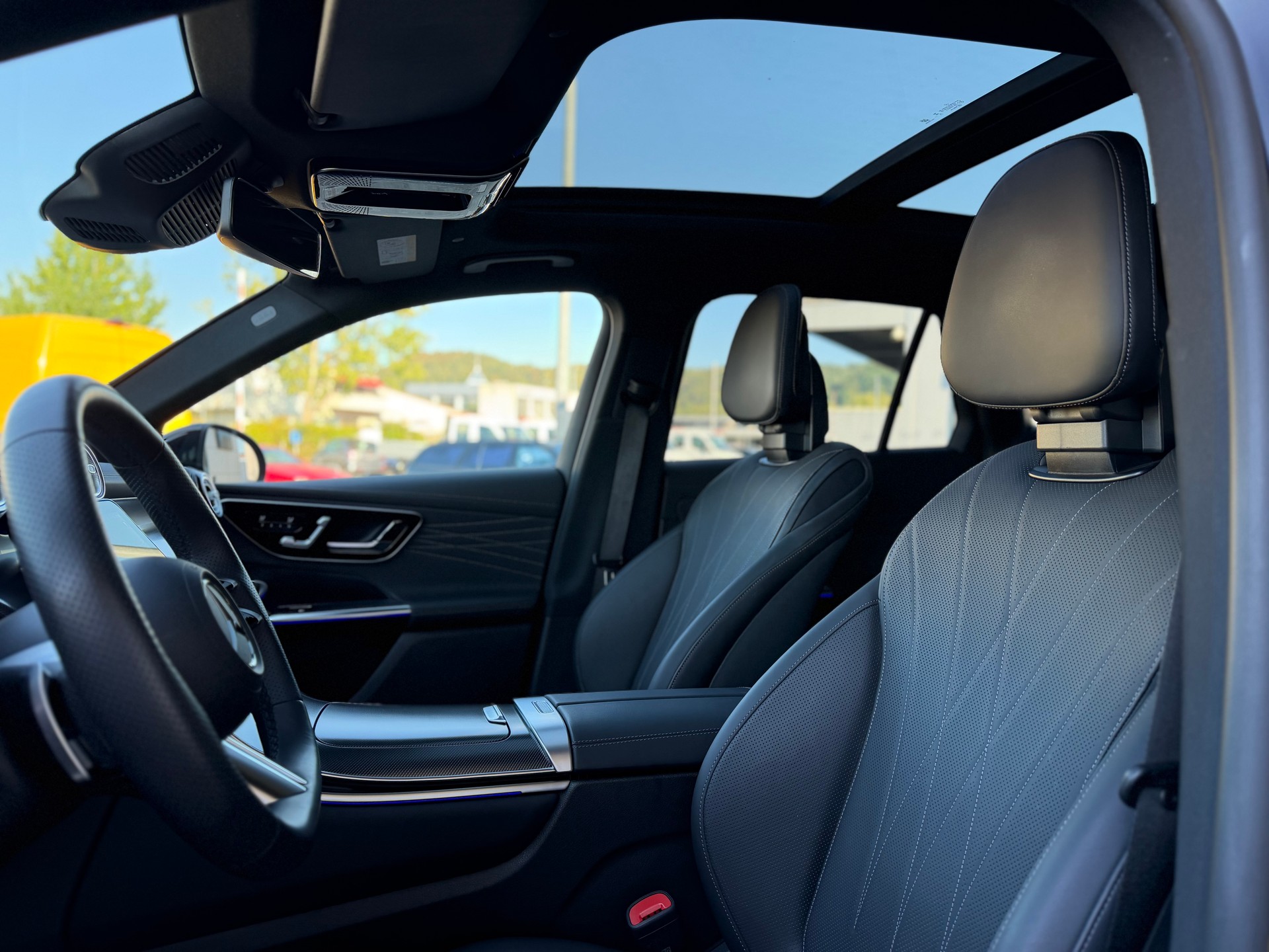MERCEDES-BENZ GLC 300 AMG Line 4Matic 9G-Tronic - 4