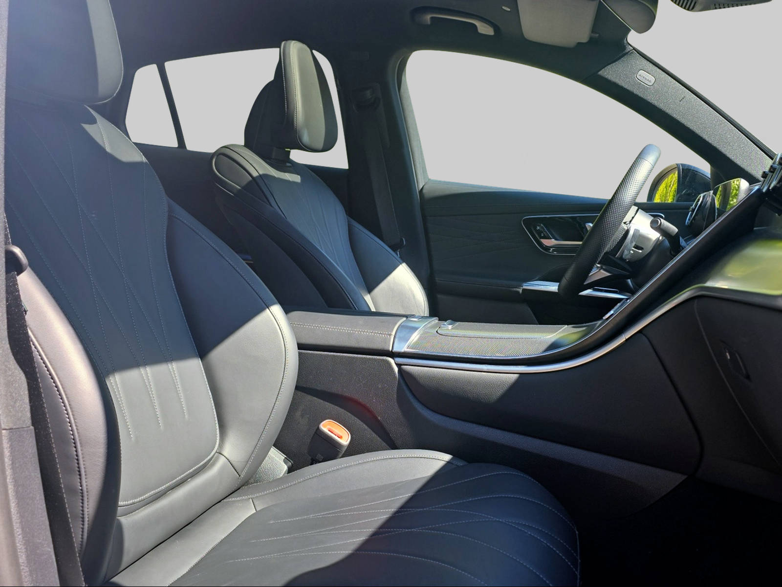 MERCEDES-BENZ GLC 300 4Matic AMG Line 9G-Tronic - 17