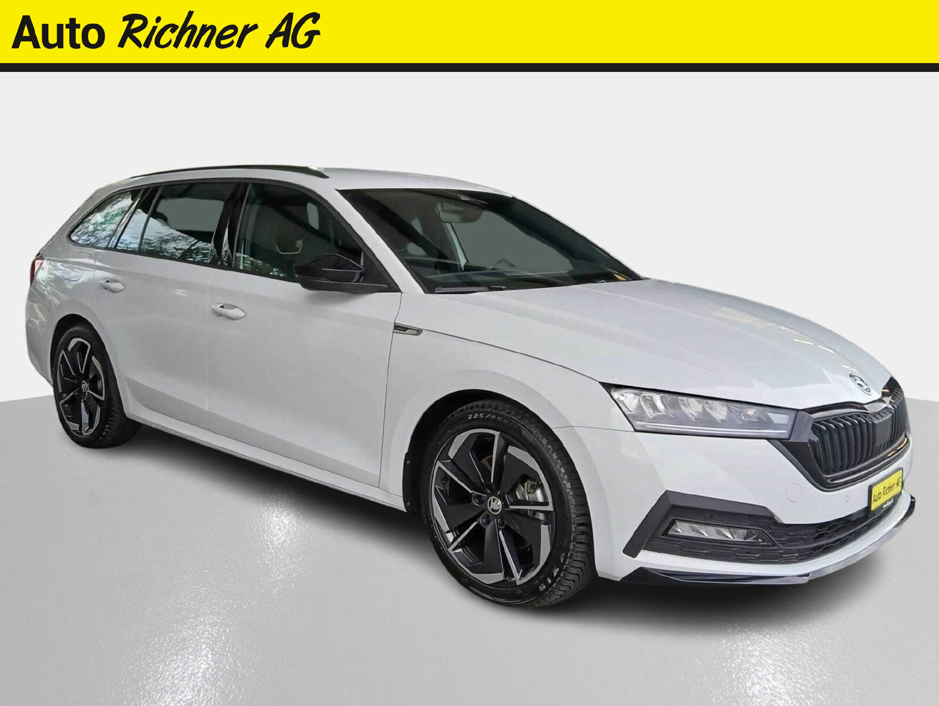 SKODA Octavia Combi 2.0 TSI SportLine 4×4 DSG-0