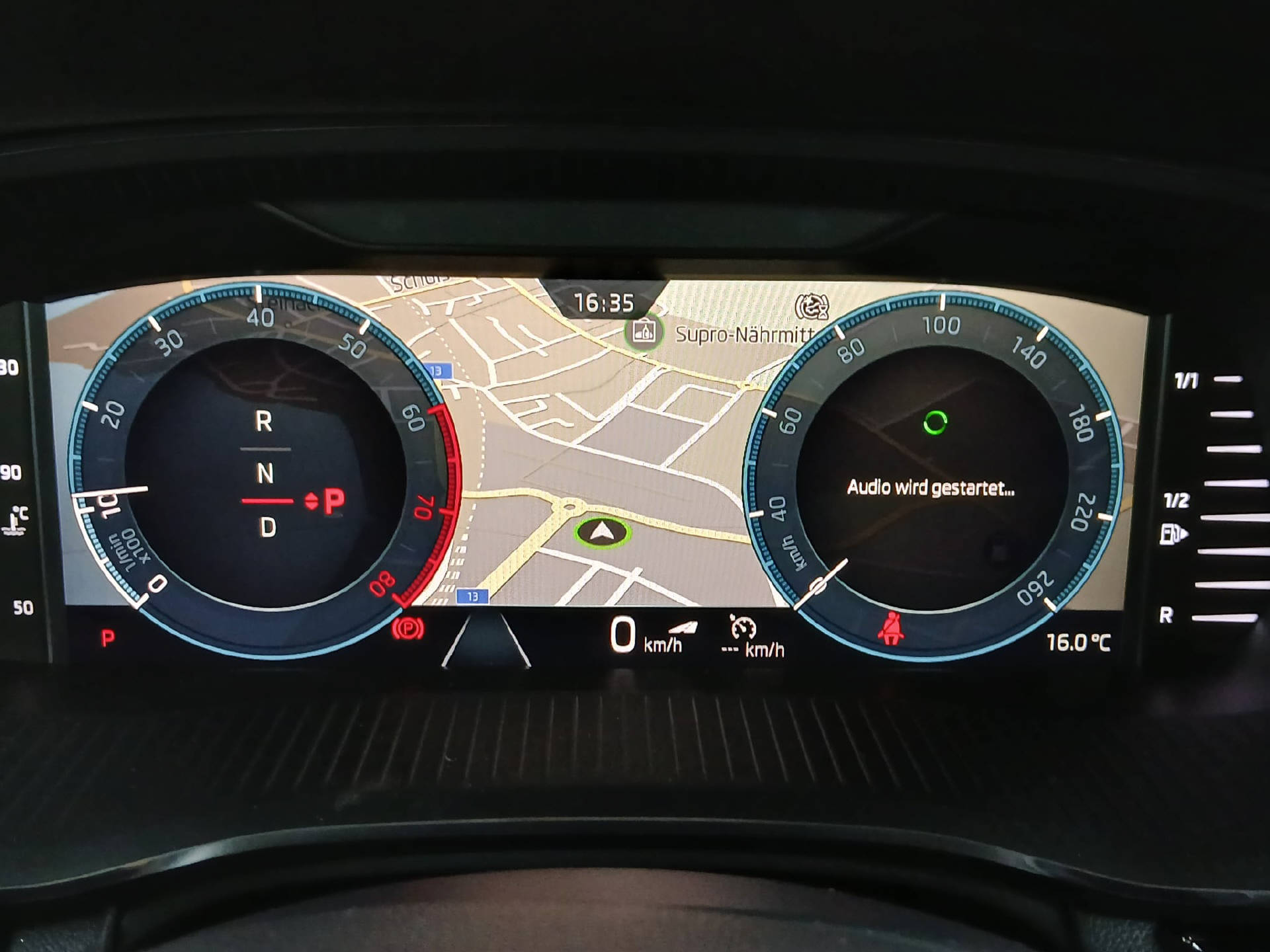 SKODA Octavia Combi 2.0 TSI SportLine 4×4 DSG-9