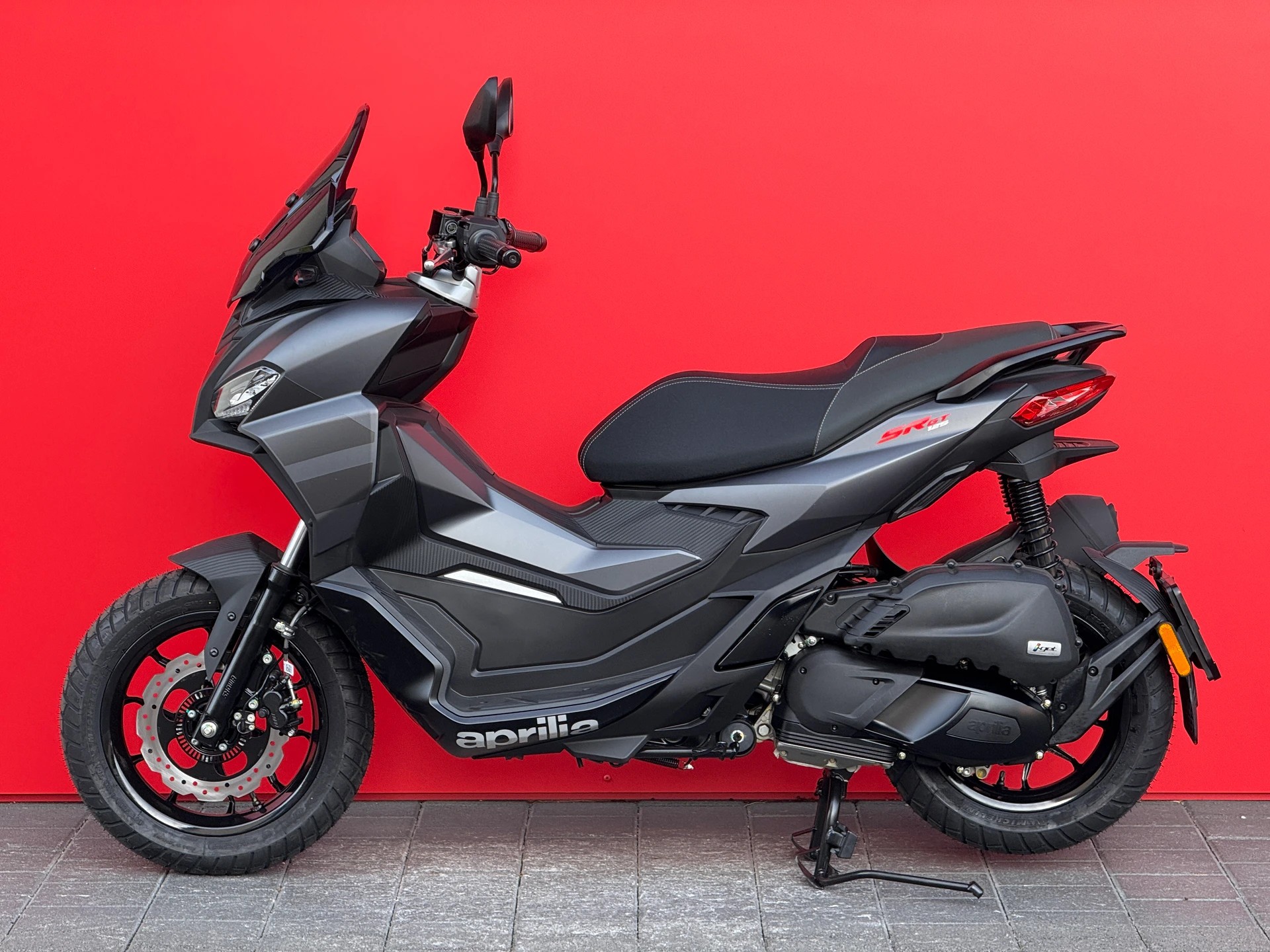 APRILIA SR 200 GT ABS E5+ - 9