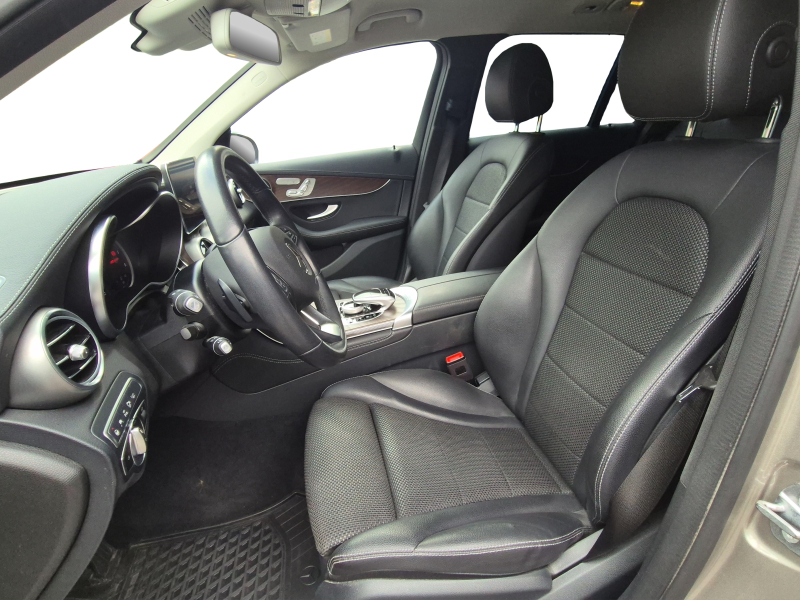 MERCEDES-BENZ GLC 250 d 4Matic - 9