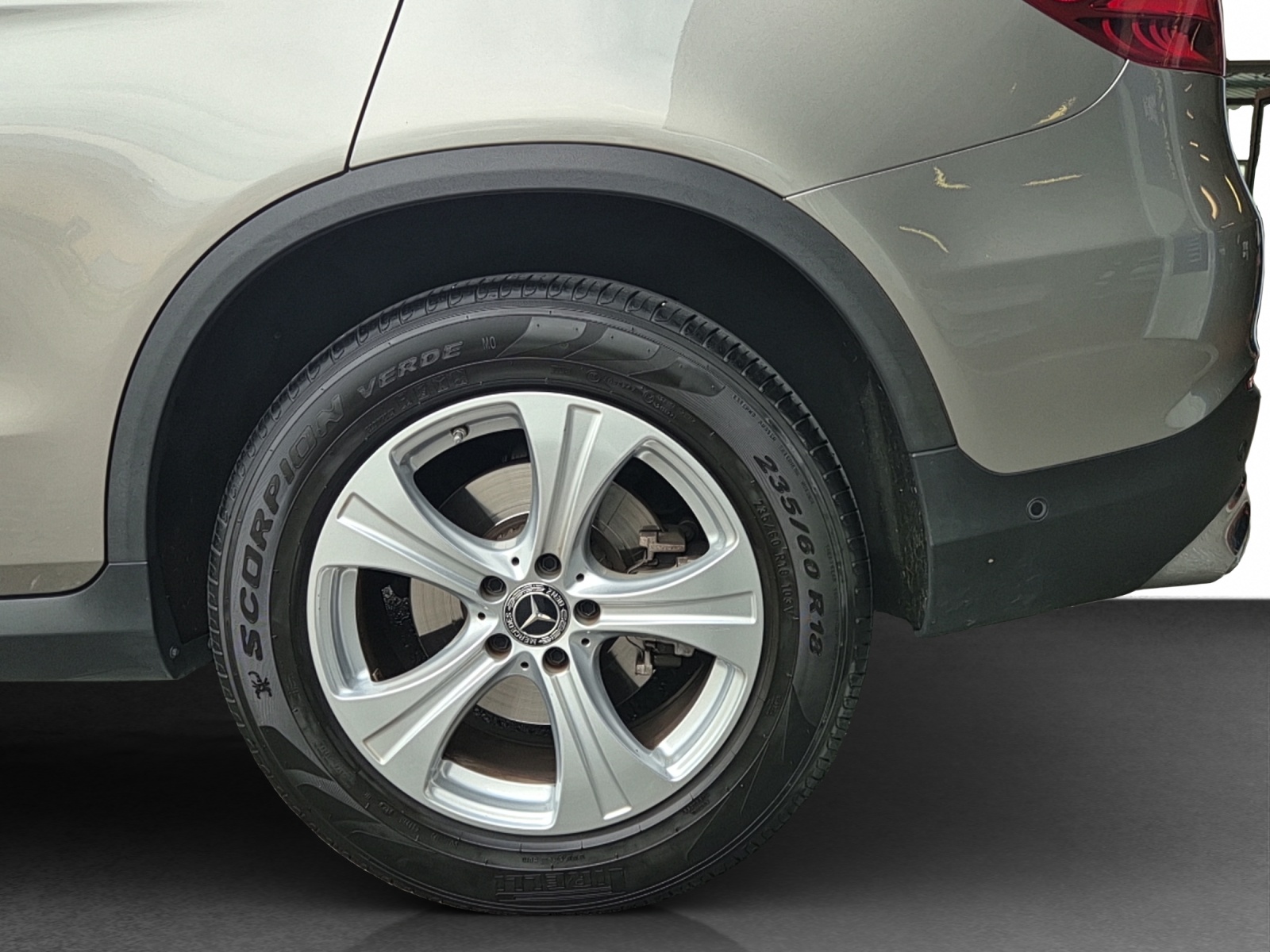 MERCEDES-BENZ GLC 250 d 4Matic - 23