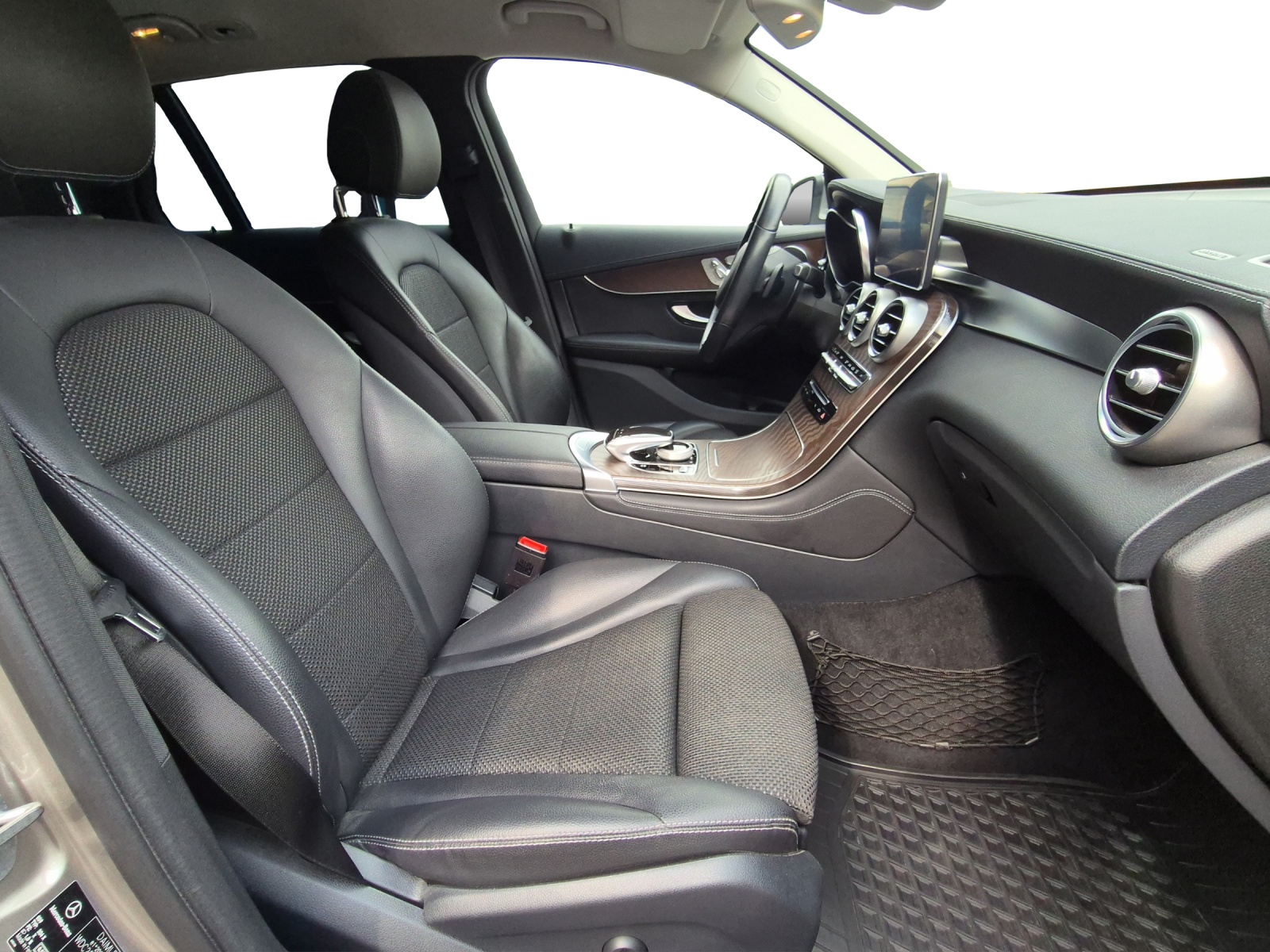 MERCEDES-BENZ GLC 250 d 4Matic - 17