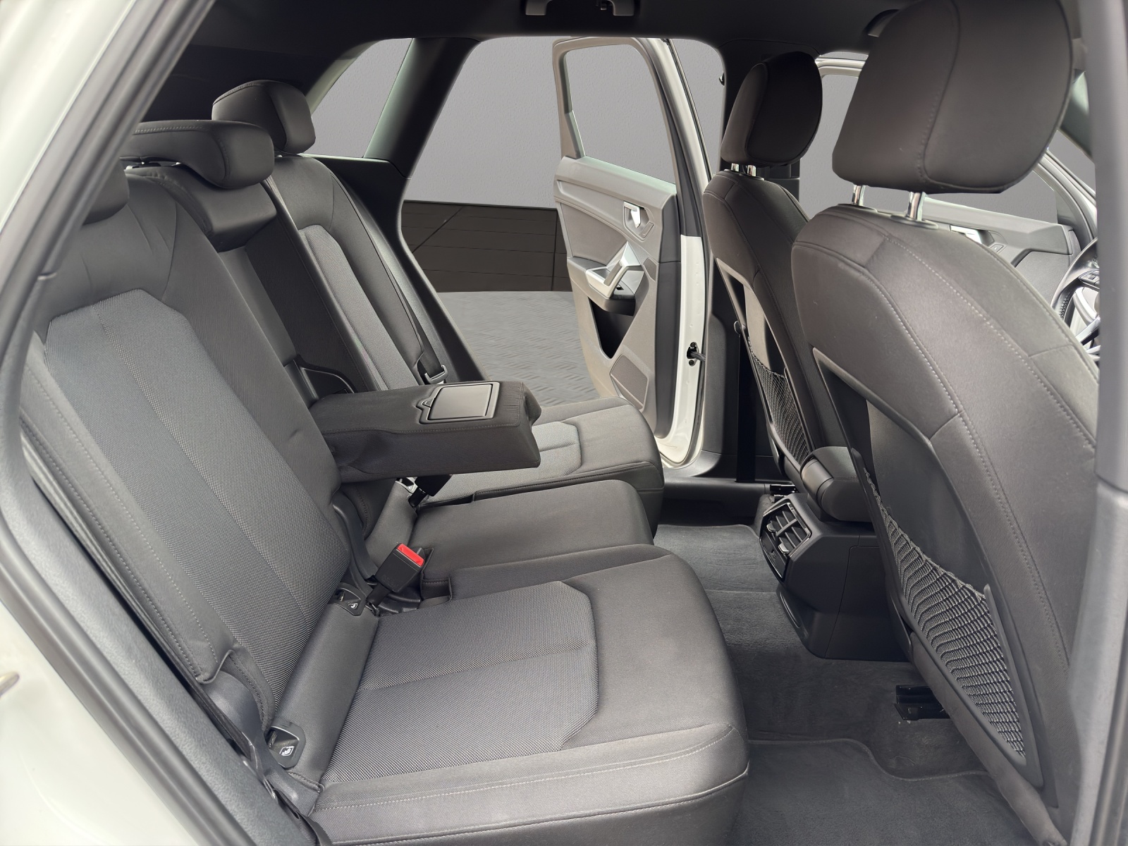 AUDI Q3 40 TDI quattro S-tronic - 18