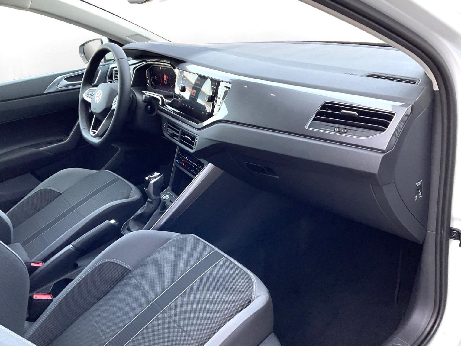 VW Polo 1.0 TSI Style DSG - 14