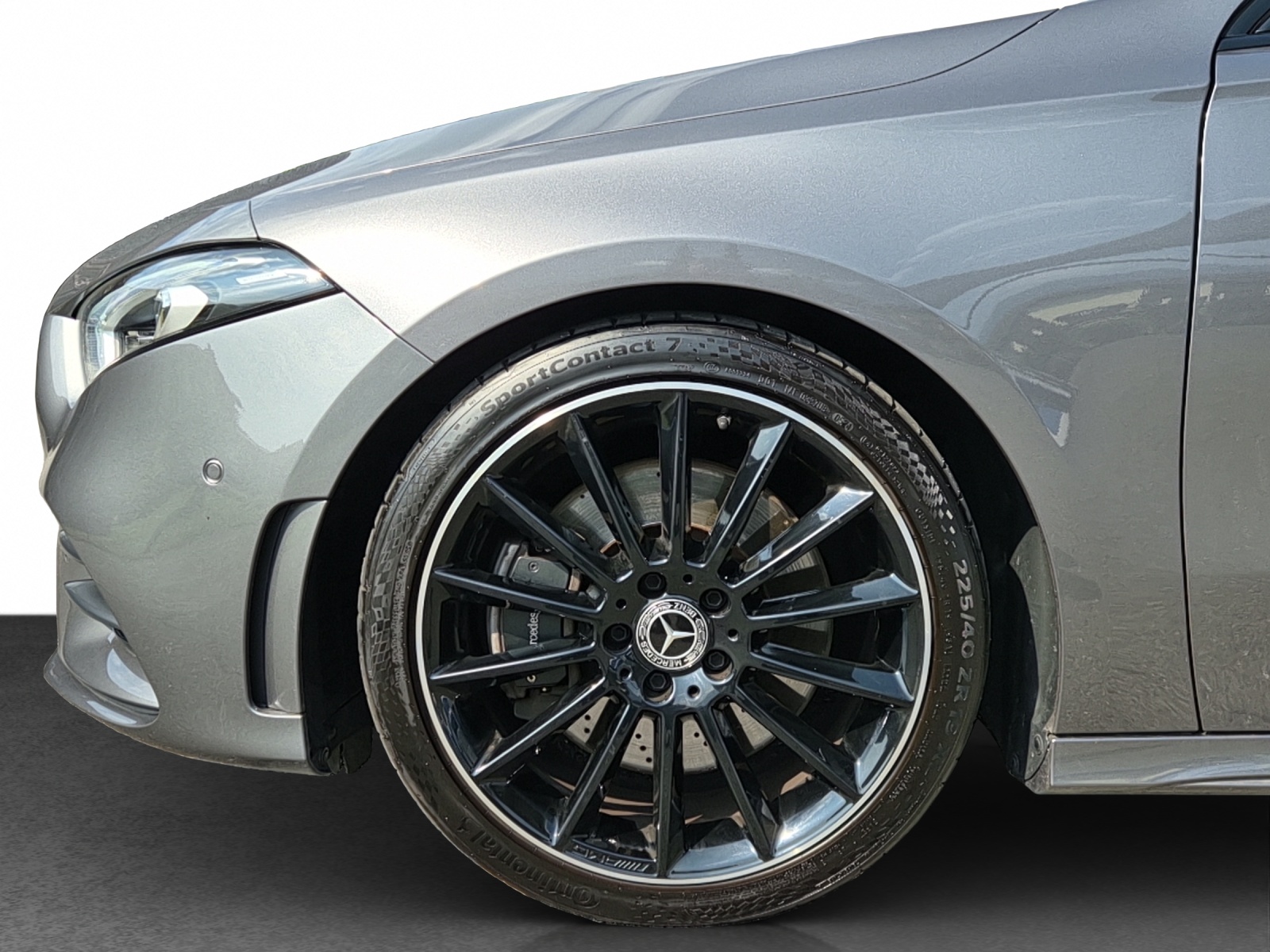 MERCEDES-BENZ A 250 AMG Line 4Matic - 22