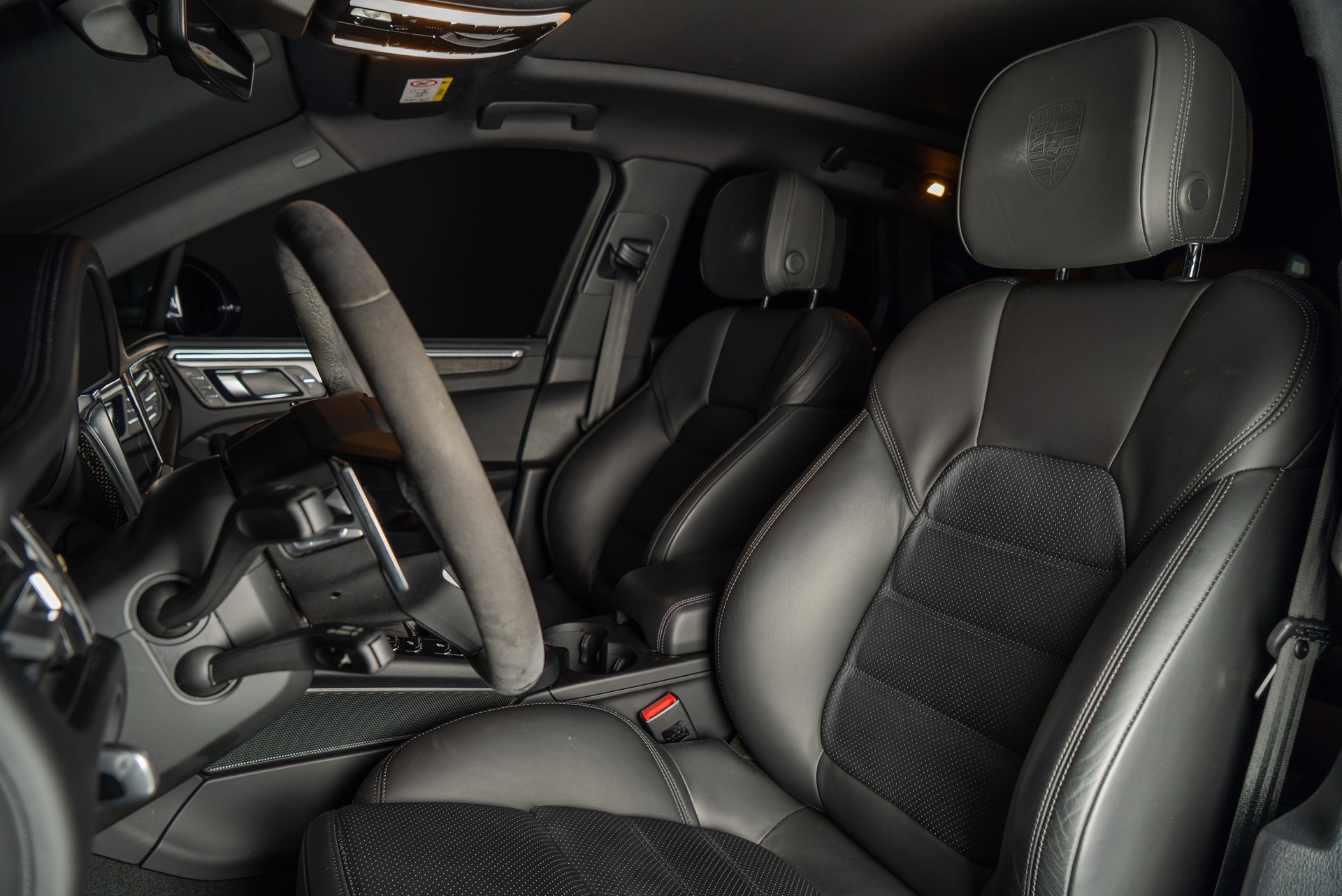 PORSCHE Macan S PDK - 13