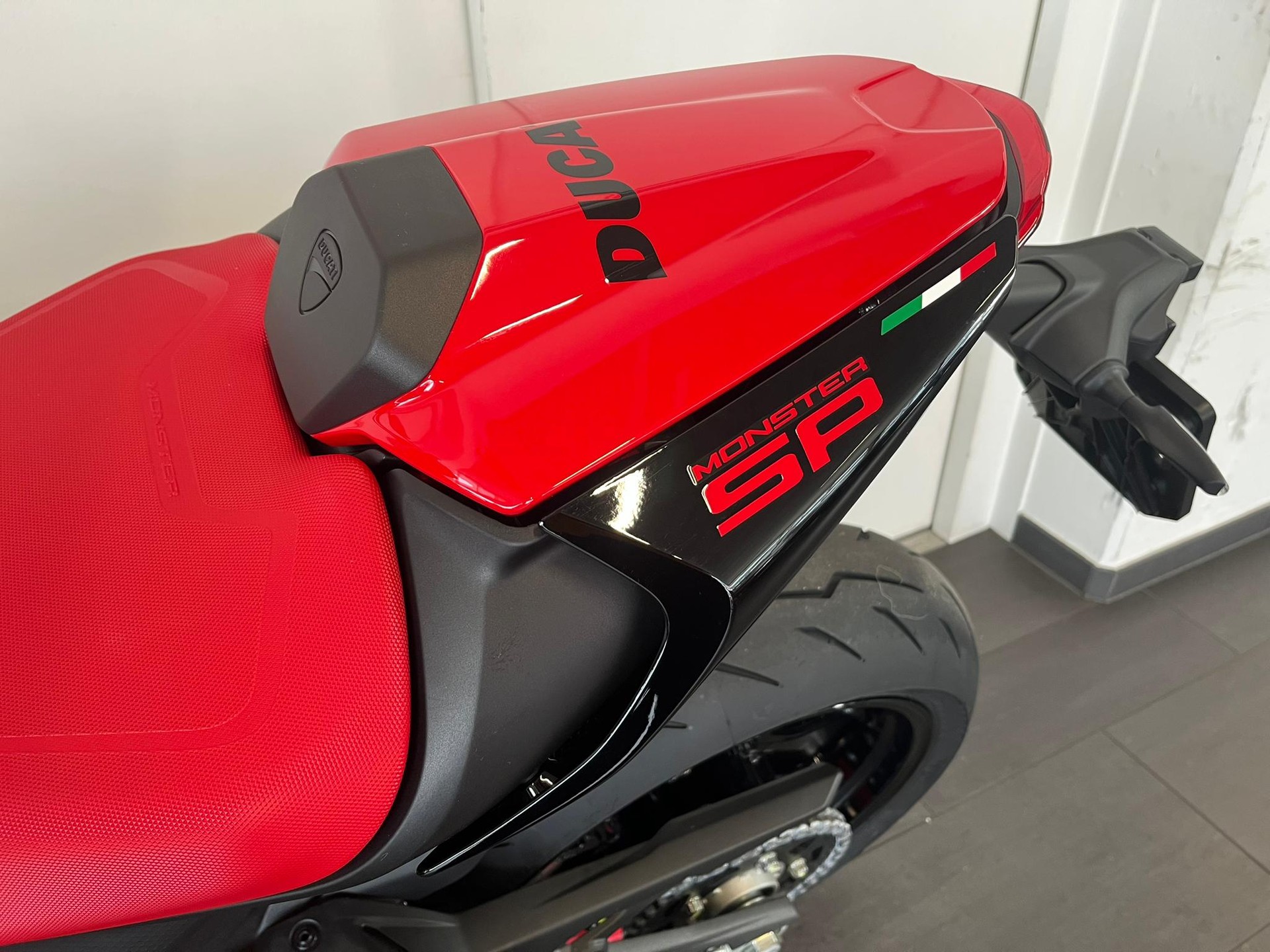 DUCATI Monster 937 SP ABS - 9