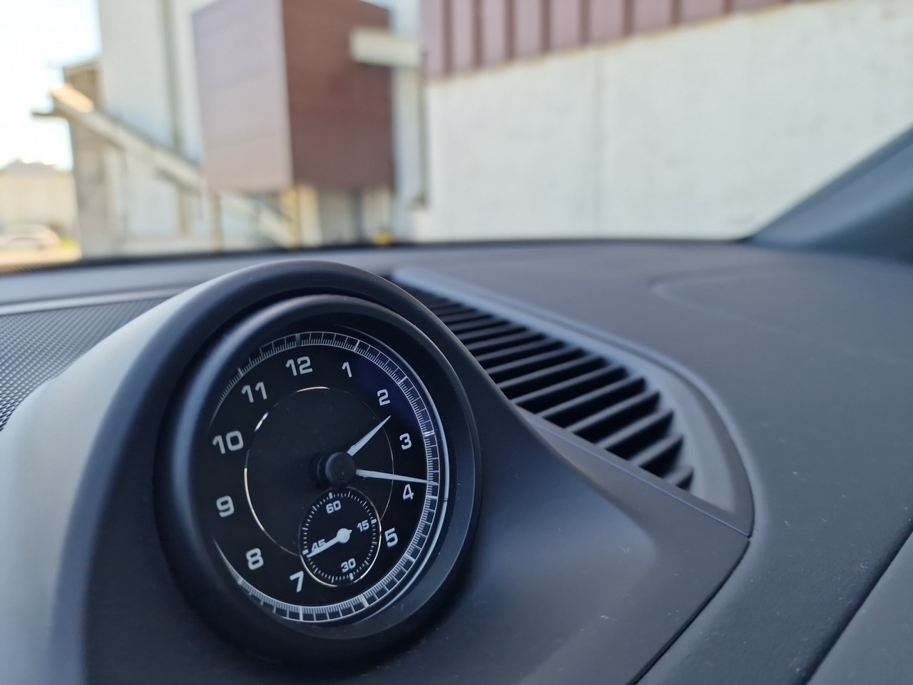 porsche Gallery 13