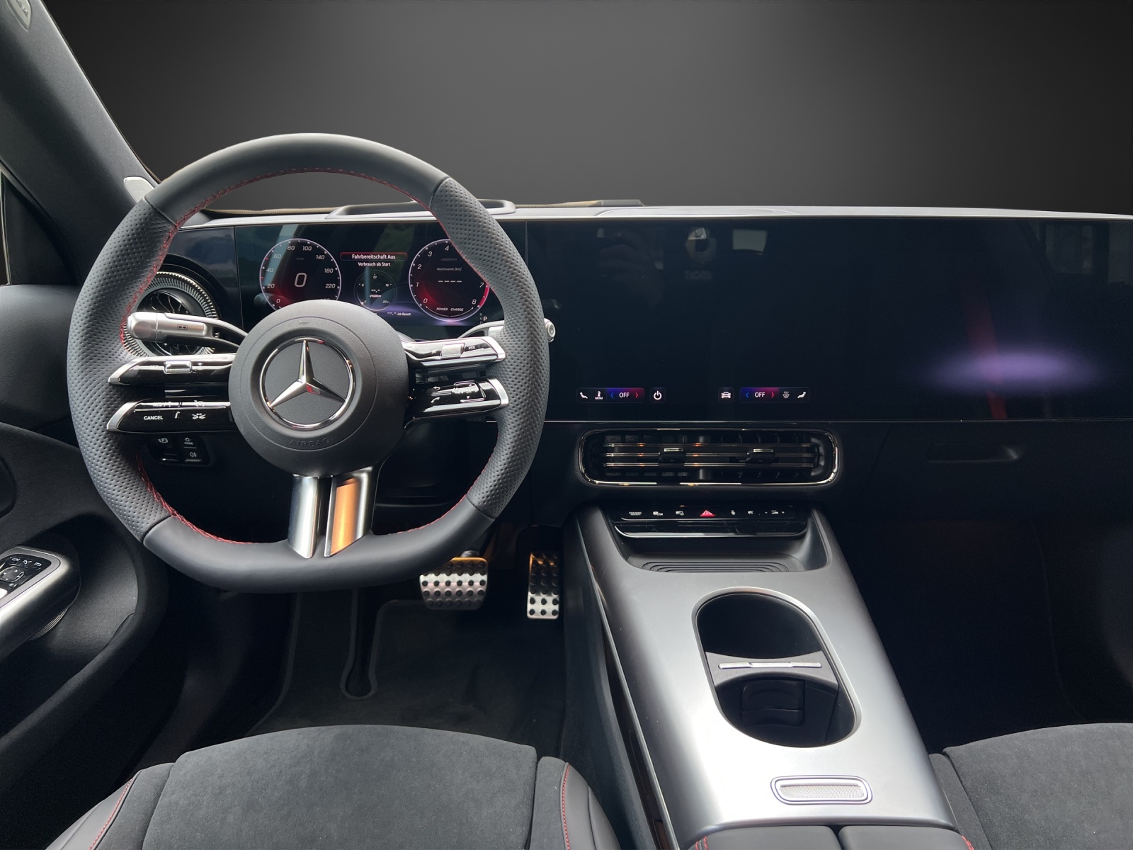MERCEDES-BENZ CLA 220 4Matic 8G-DCT - 11