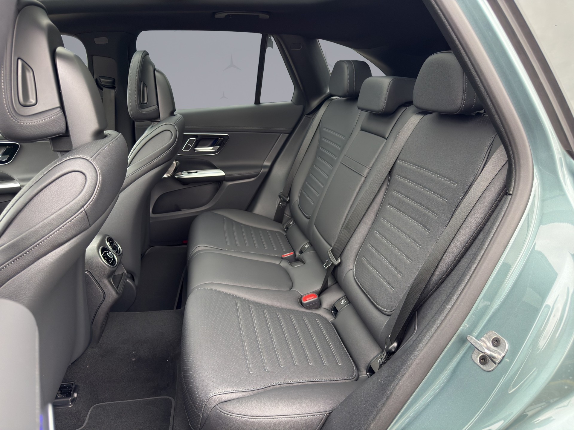 MERCEDES-BENZ GLC 220 d AMG Line 4matic - 12