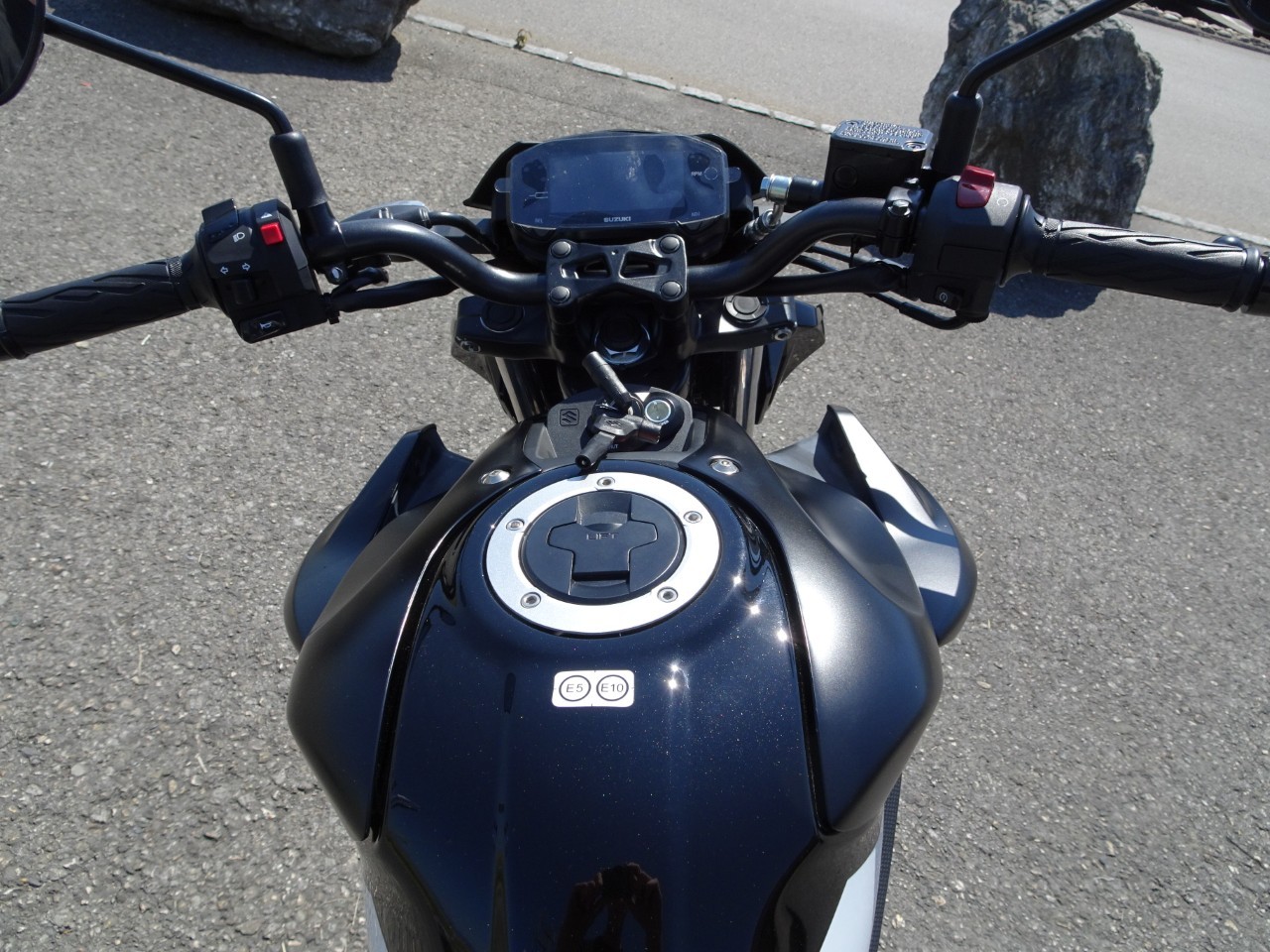 SUZUKI GSX-S 125 - 6