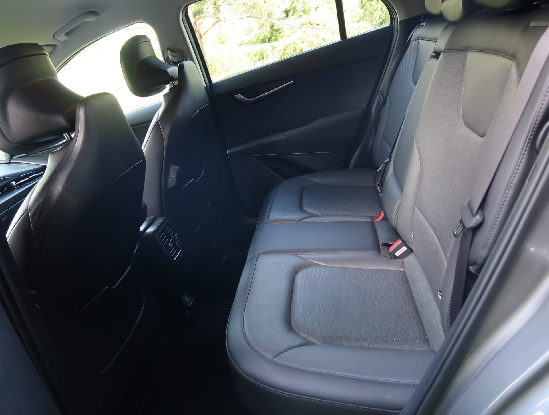 KIA Niro 1.6GDi Hybrid Style DCT - 27