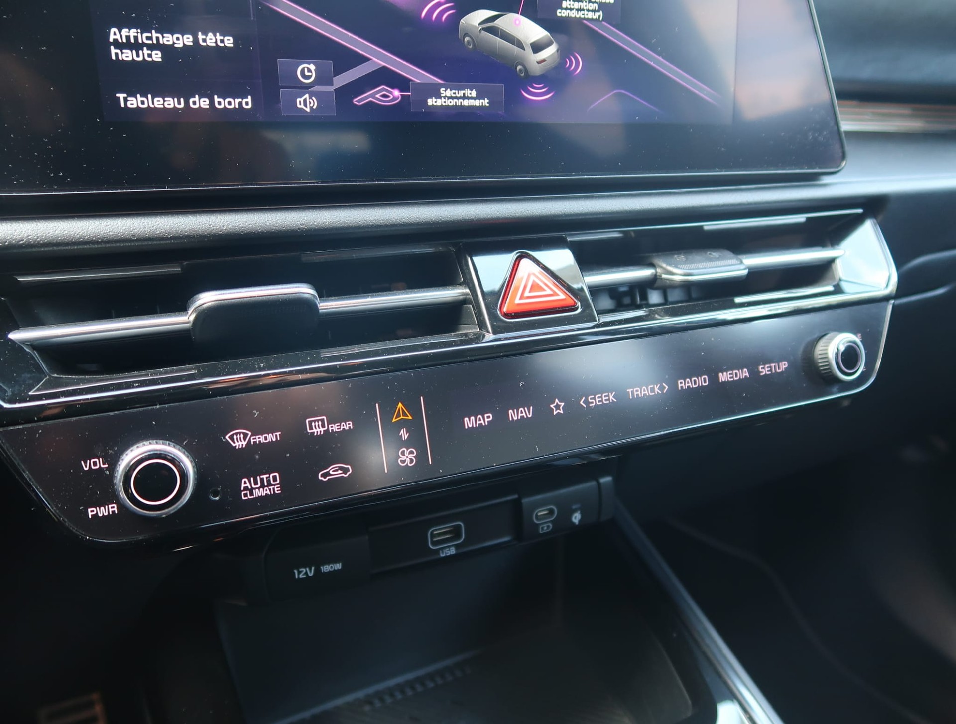 KIA Niro 1.6GDi Hybrid Style DCT - 22