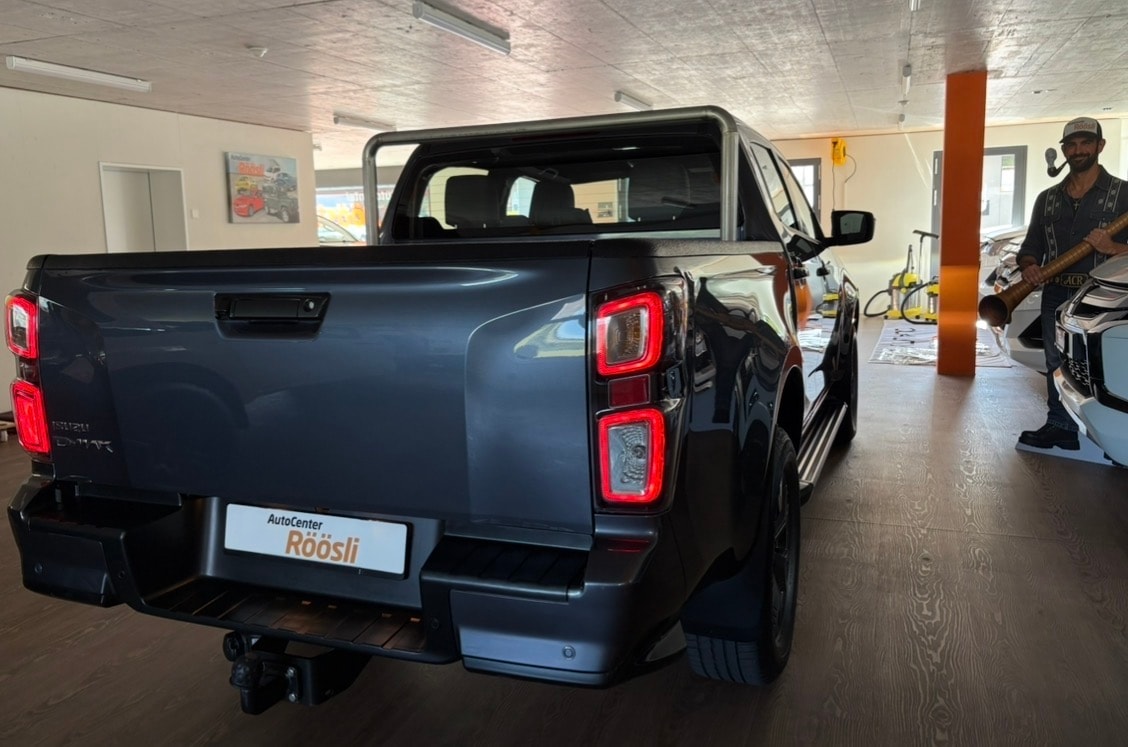 ISUZU D-MAX 1.9 CrewCab N60FF 4x4 AT - 8