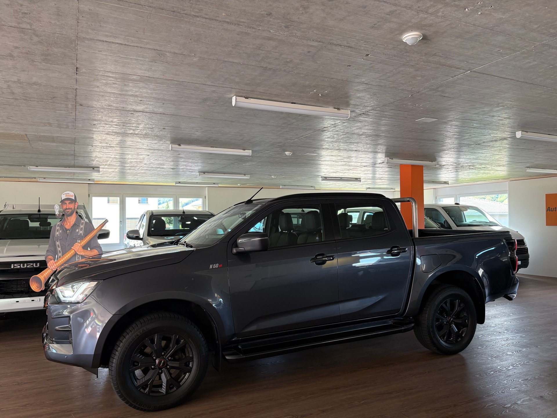 ISUZU D-MAX 1.9 CrewCab N60FF 4x4 AT - 6