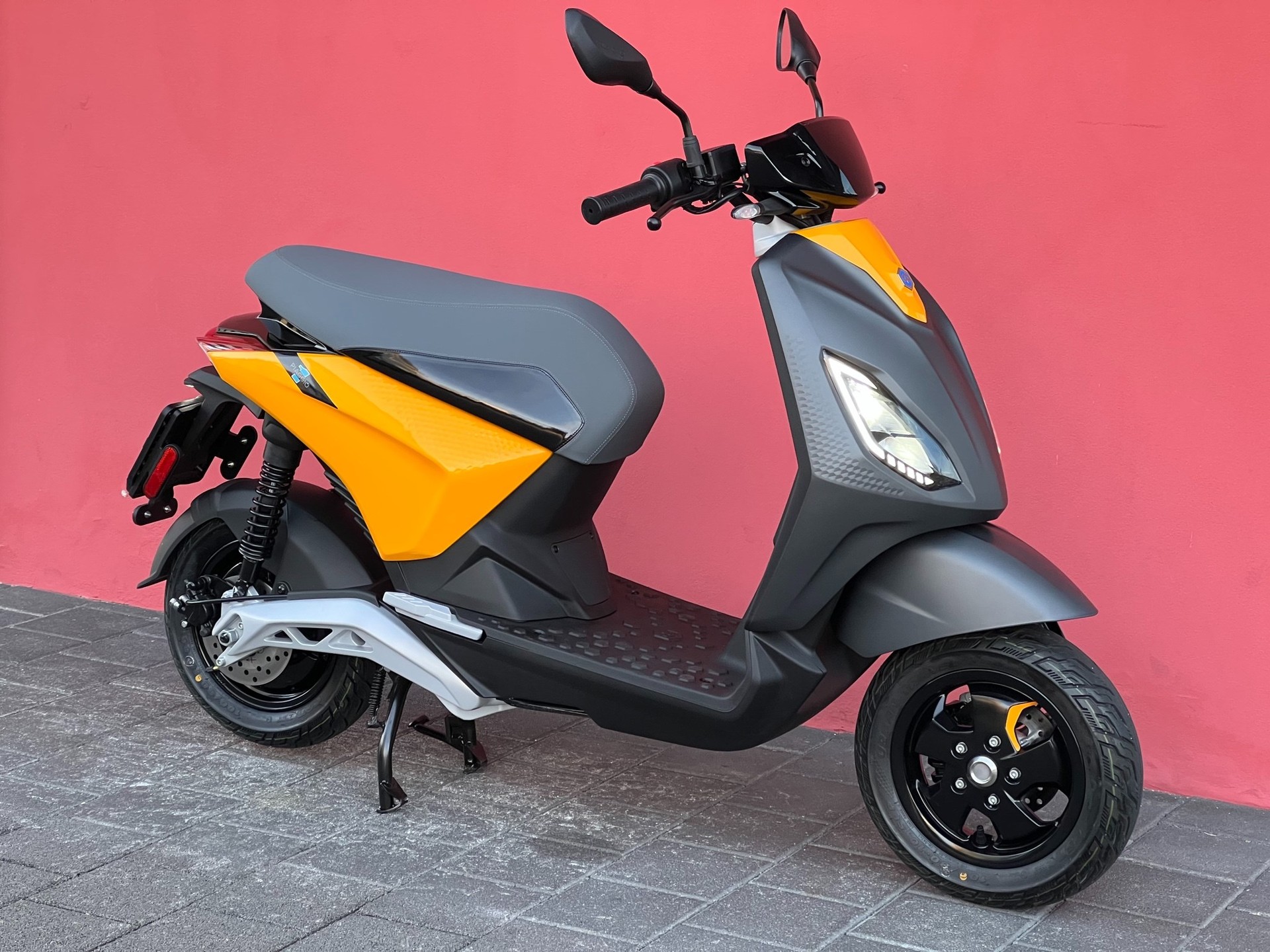 PIAGGIO Piaggio 1 Active 60km/h - 2