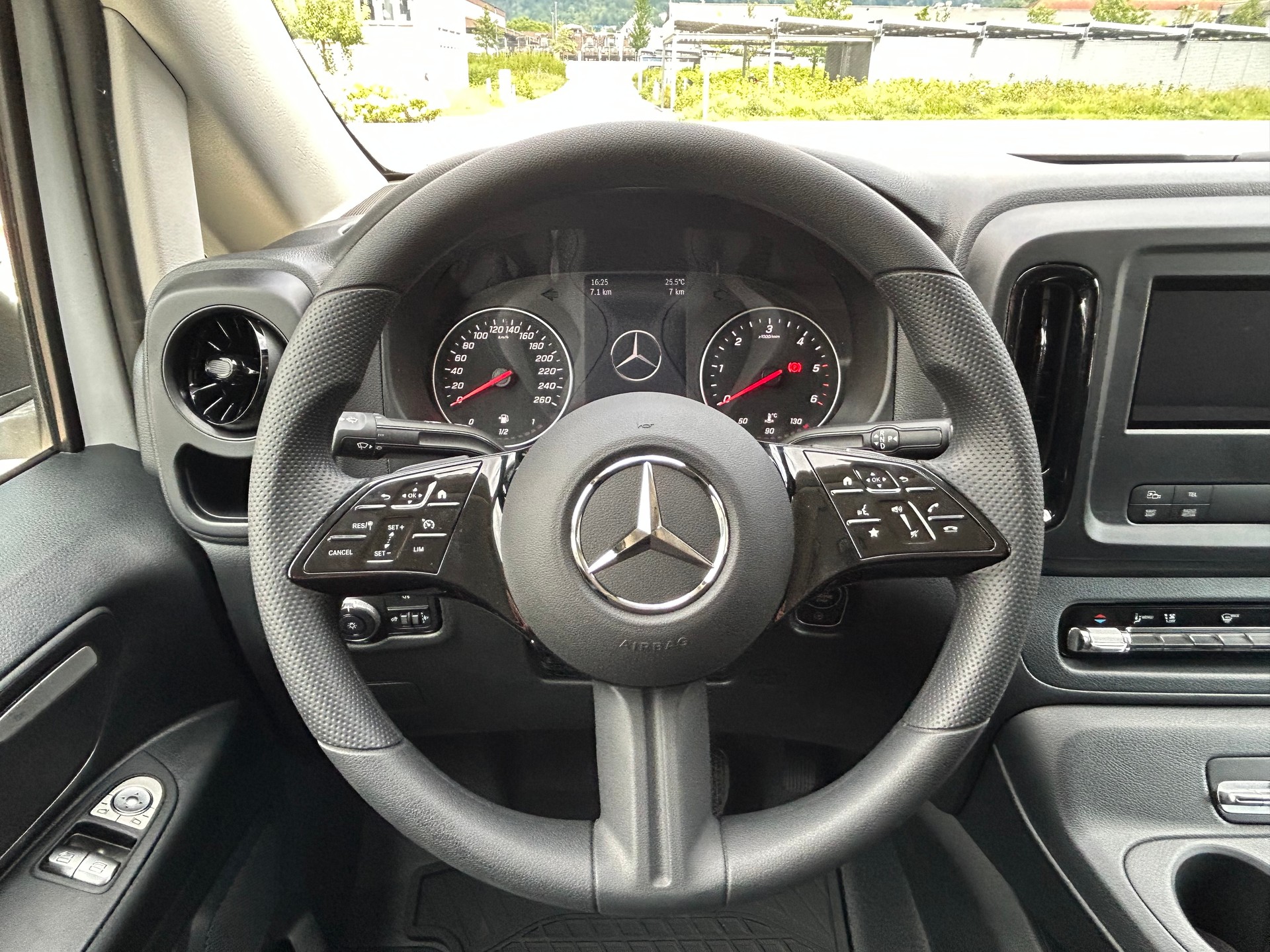 MERCEDES-BENZ Vito 119 CDI KA PRO Lang 4MATIC - 13