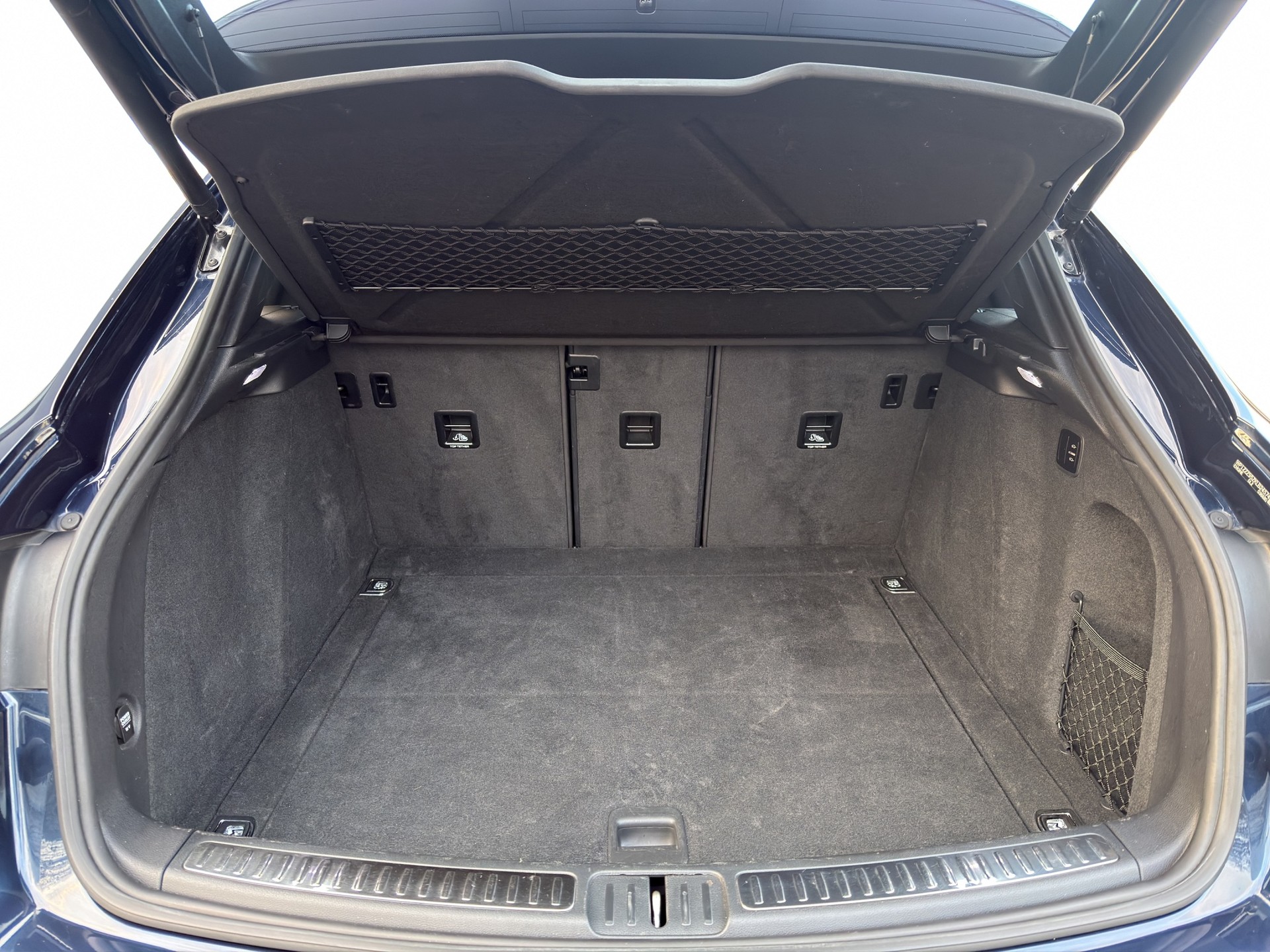 PORSCHE Macan S PDK - 17